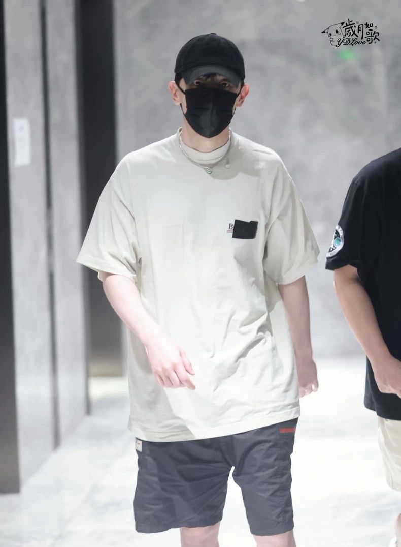 Balenciaga Balenciaga Wave-blocking cola short sleeve Size US M / EU 48-50 / 2 - 7 Thumbnail