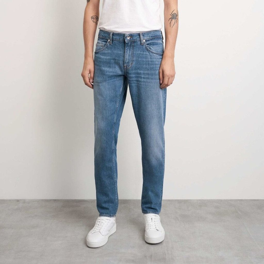 Tiger of Sweden TIGER OF SWEDEN Pistolero Dandy Mid Waist Tapered Jean Sz 36 Size US 36 / EU 52 - 1 Thumbnail