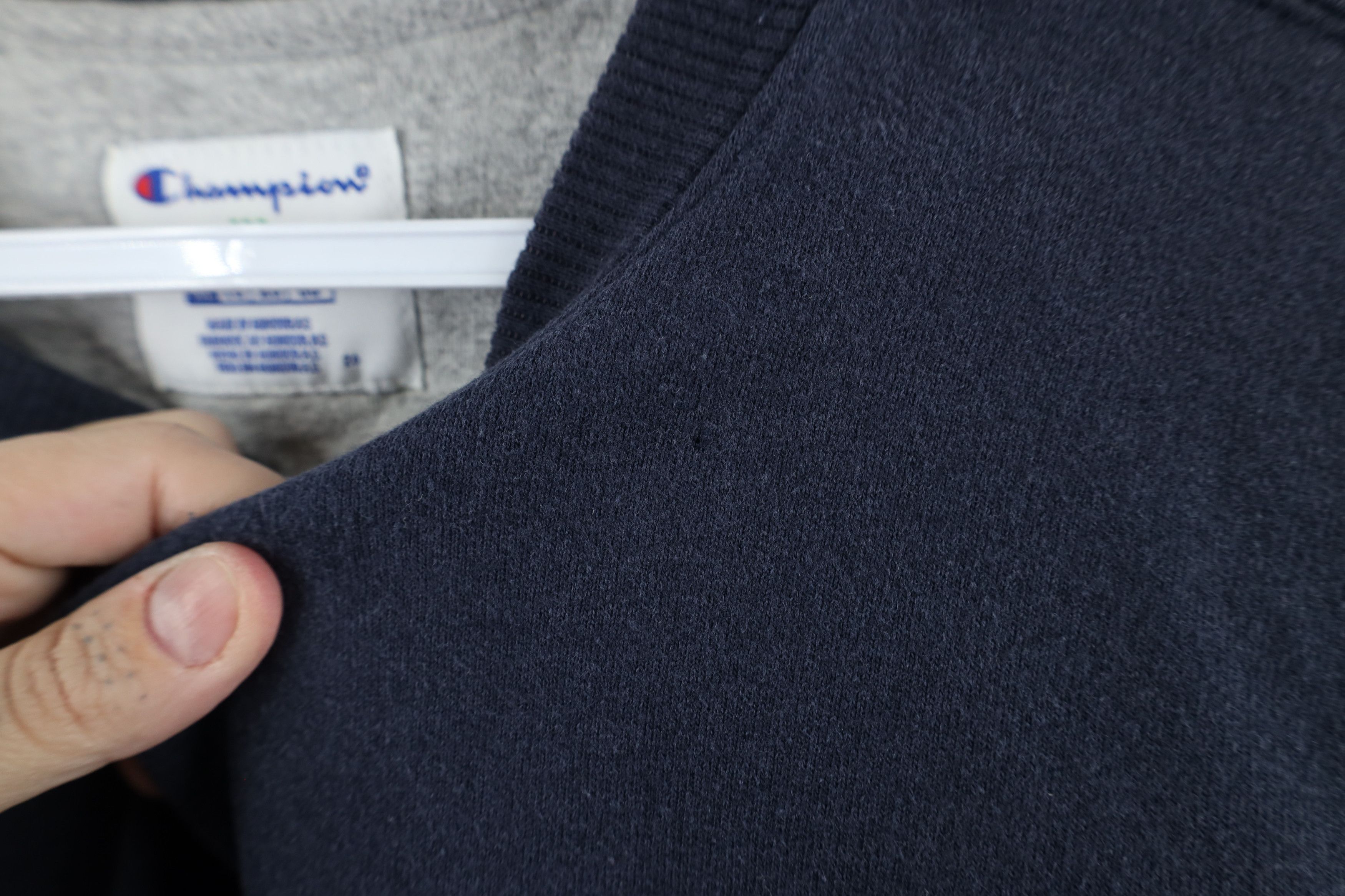 Champion × Vintage Vintage Champion Classic Logo Crewneck Sweatshirt Navy Blue Size US XL / EU 56 / 4 - 5 Thumbnail
