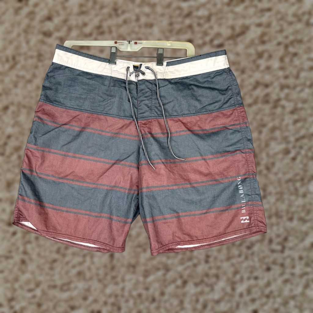 Billabong Billabong Mens Board Shorts Swim Trunks Gray Red Stripe 34x9 Beach Surf Pockets 100% Nylon Polyester, Blended Fabric Regular Men’s 34 Size Clothes Size US 34 / EU 50 - 1 Thumbnail