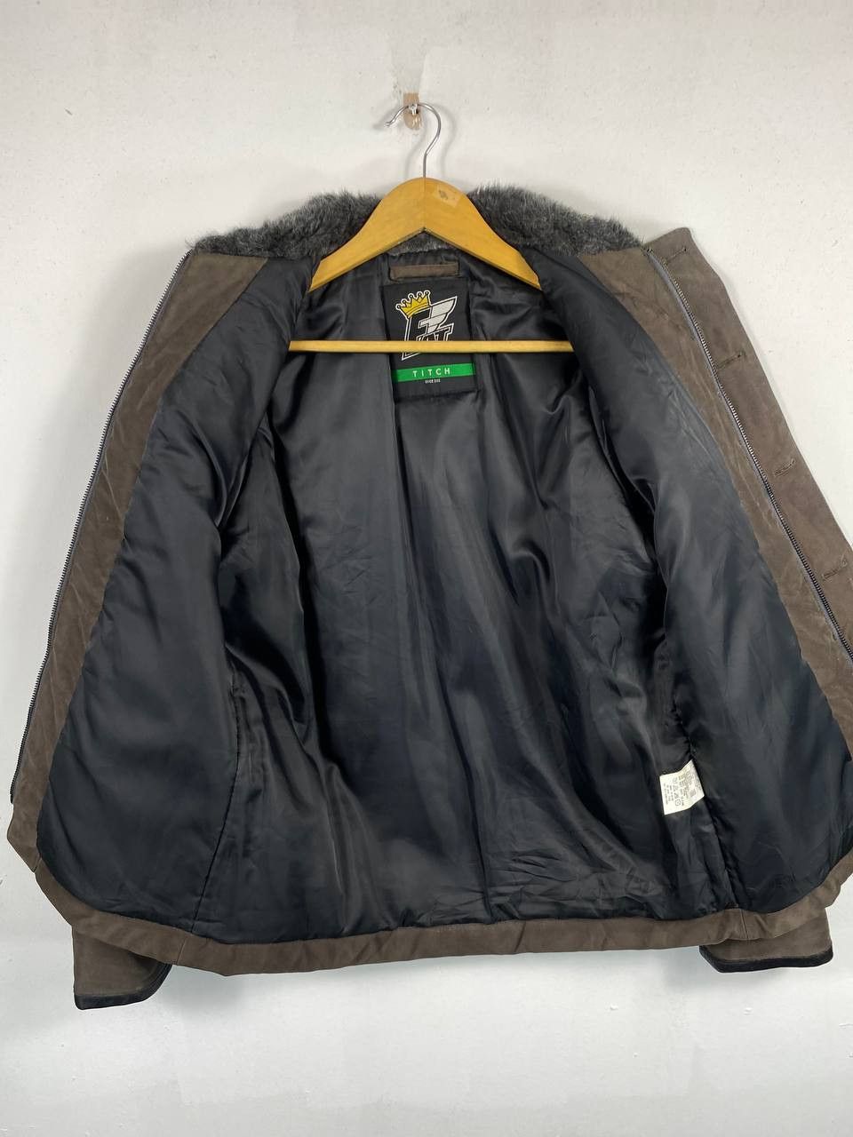 Fat Tokyo fat japanese brand b3 style jacket faux fur collar Size US M / EU 48-50 / 2 - 7 Thumbnail