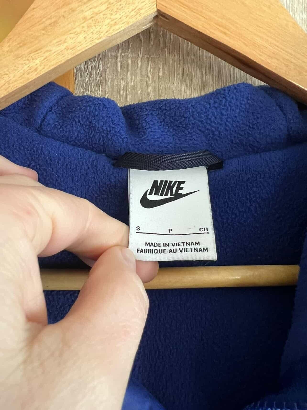 Nike Nike FC Barcelona puffer soccer Jacket 💥⚽ Size US S / EU 44-46 / 1 - 2 Thumbnail
