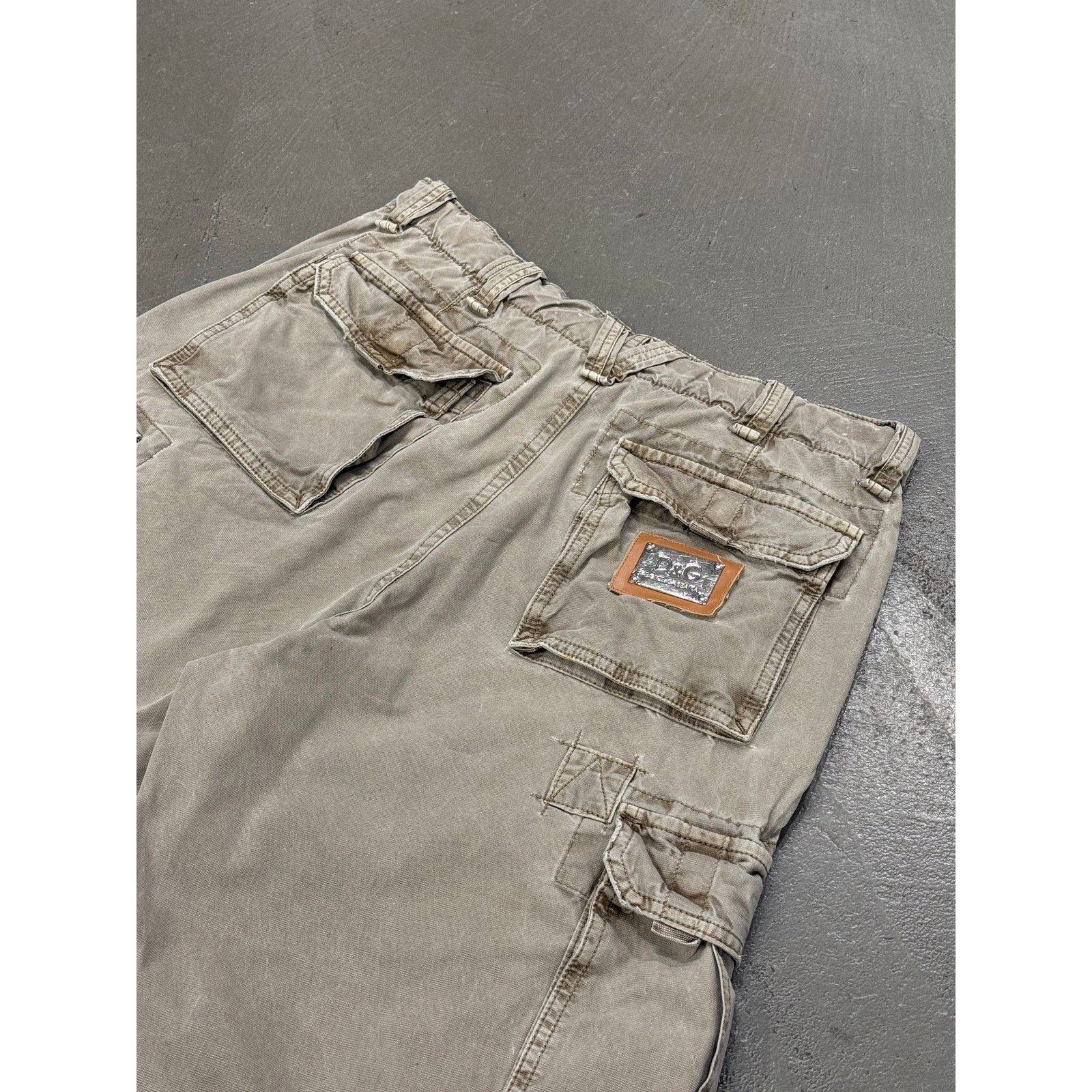 Dolce & Gabbana AW2003 D&G 10 pockets cargo shorts Size US 32 / EU 48 - 3 Thumbnail