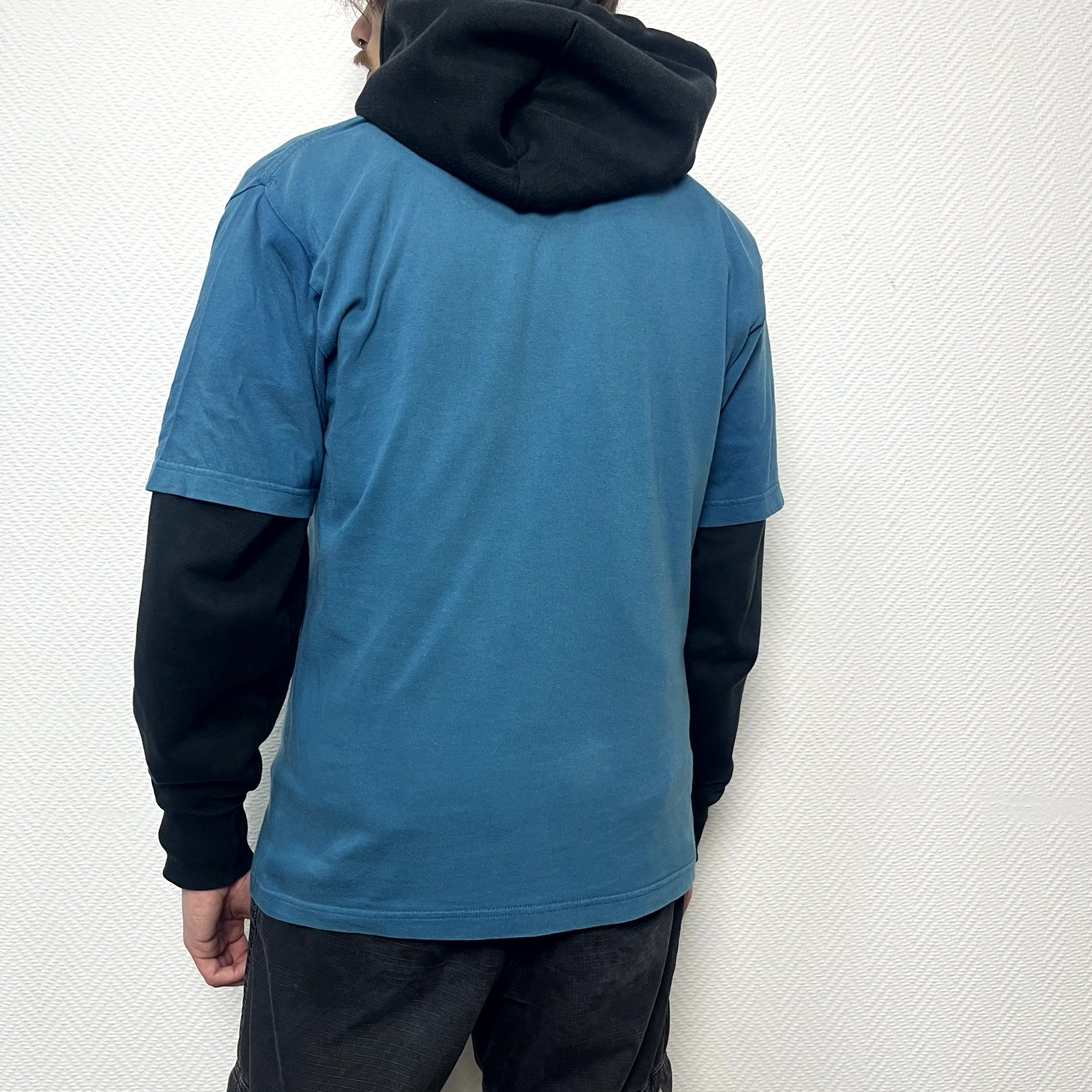 Nike Vintage Nike T‑Shirt Turquoise Swoosh Logo Crew Neck Size S Size US S / EU 44-46 / 1 - 13 Thumbnail