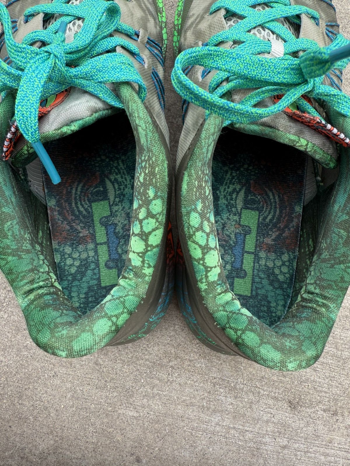 Nike AIR MAX LEBRON X LOW SWAMP THING 2013 Size US 11 / EU 44 - 3 Thumbnail