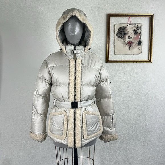 Bogner Bogner Terry Puffer Coat Fur HoodedQuilted Belted Jacket in Size M / US 6-8 / IT 42-44 - 1 Thumbnail