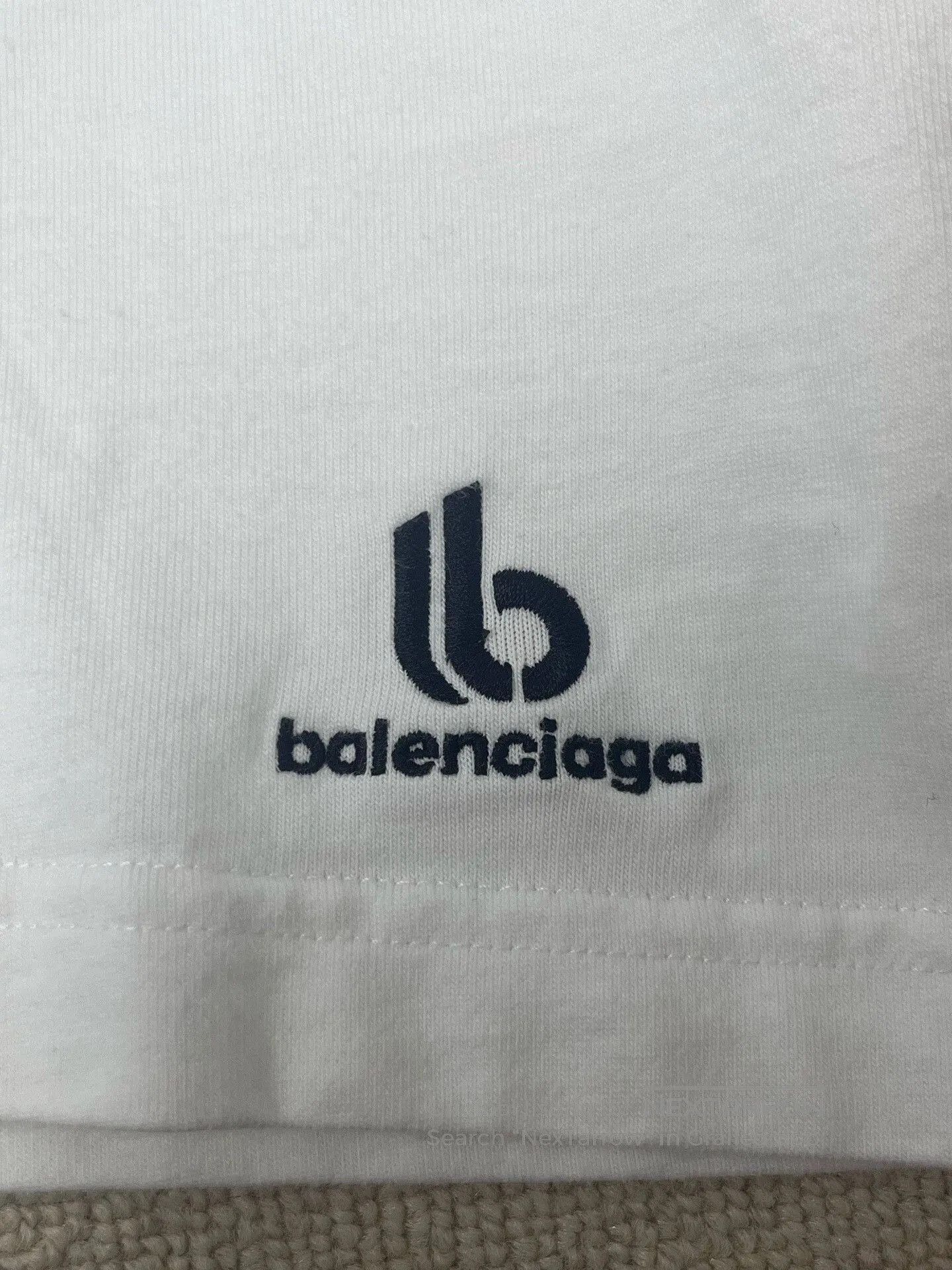 Balenciaga Balenciaga Embroidered Logo Short-Sleeve T-Shirt. Size US L / EU 52-54 / 3 - 3 Thumbnail