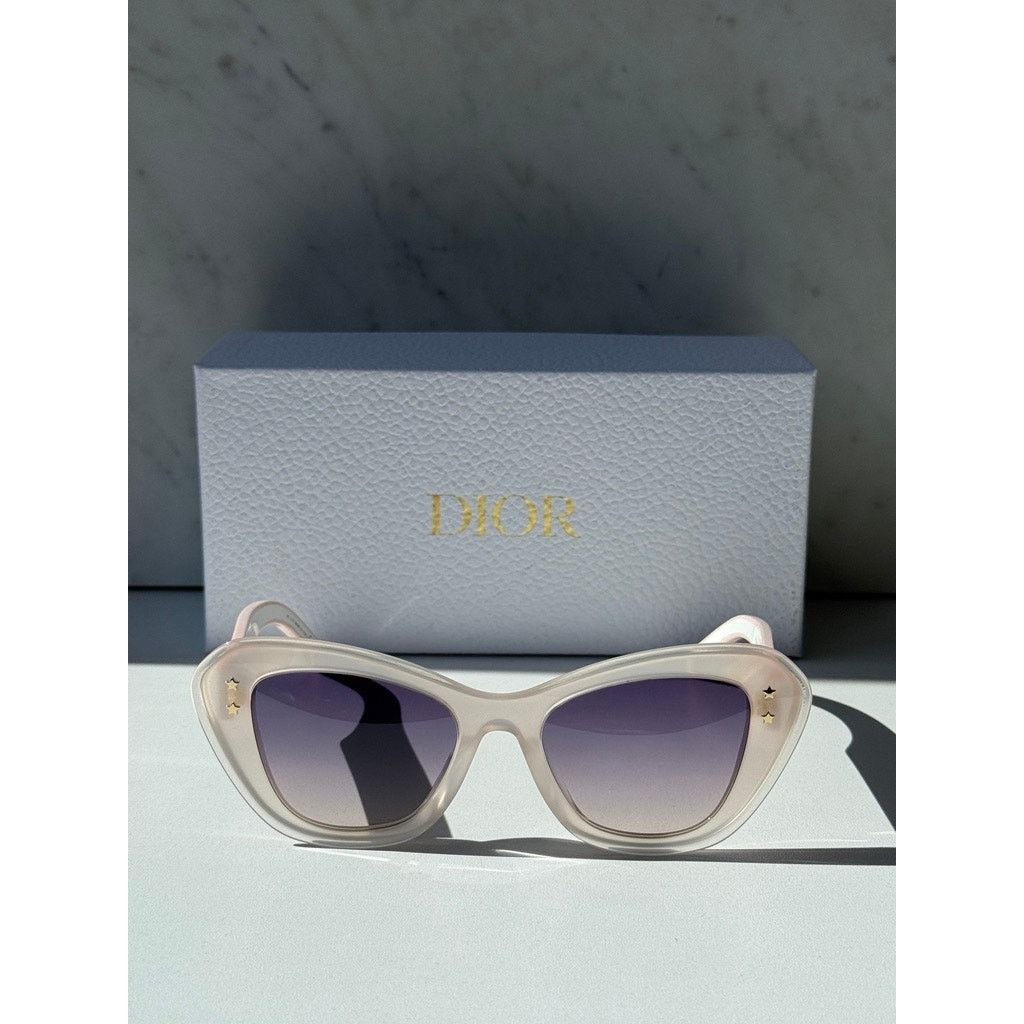 Dior NEW Dior Pacific B3U Logo Sunglasses Cat Eye Milky Pink Size ONE SIZE - 6 Thumbnail