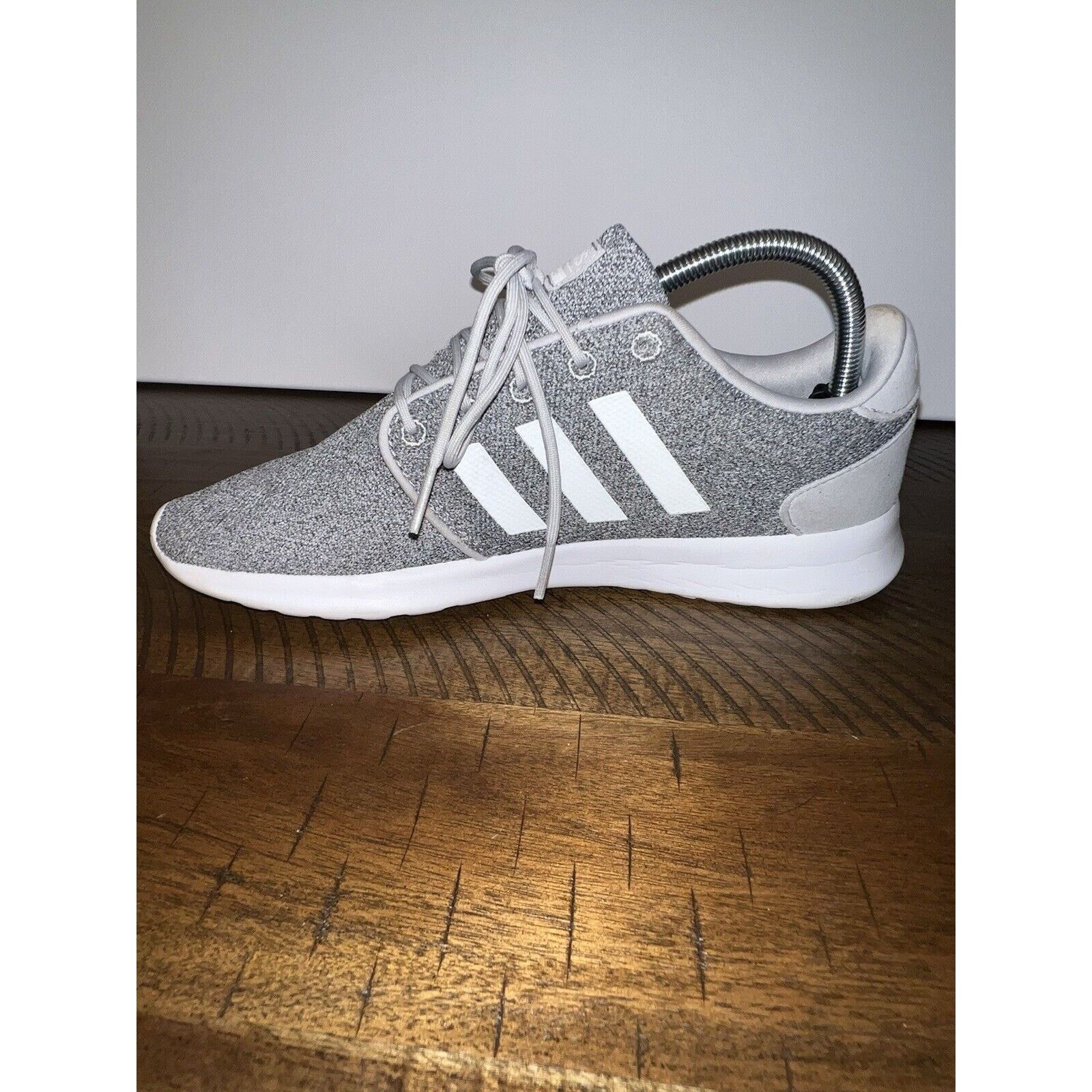 Adidas Women’s Adidas Cloudfoam Running Sneakers Shoes 9 Gray White Size US 7.5 / IT 37.5 - 4 Thumbnail