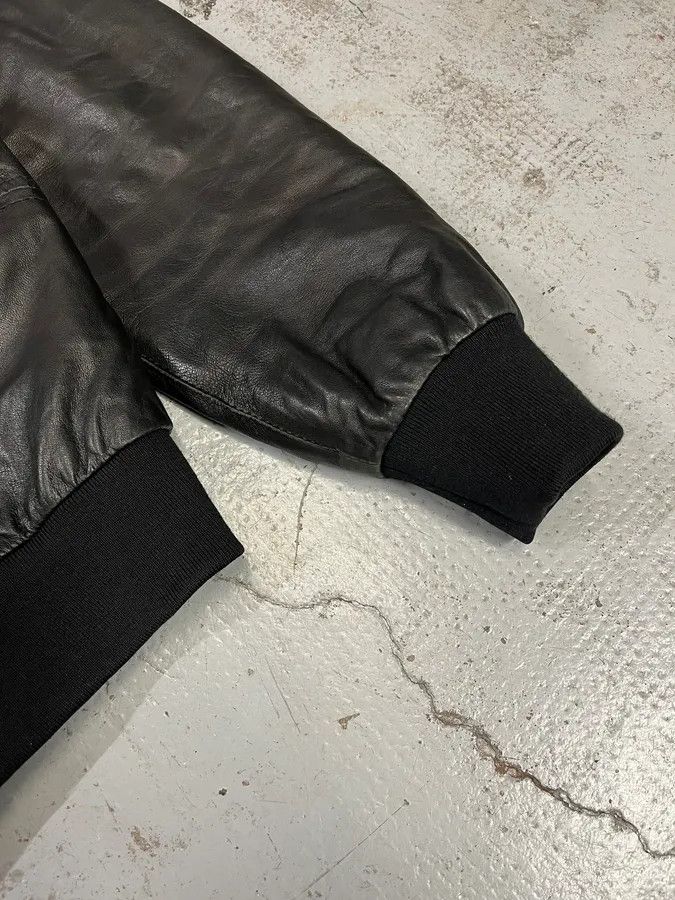 Armani 2000s Armani Black Leather Bomber Jacket Size US M / EU 48-50 / 2 - 6 Thumbnail