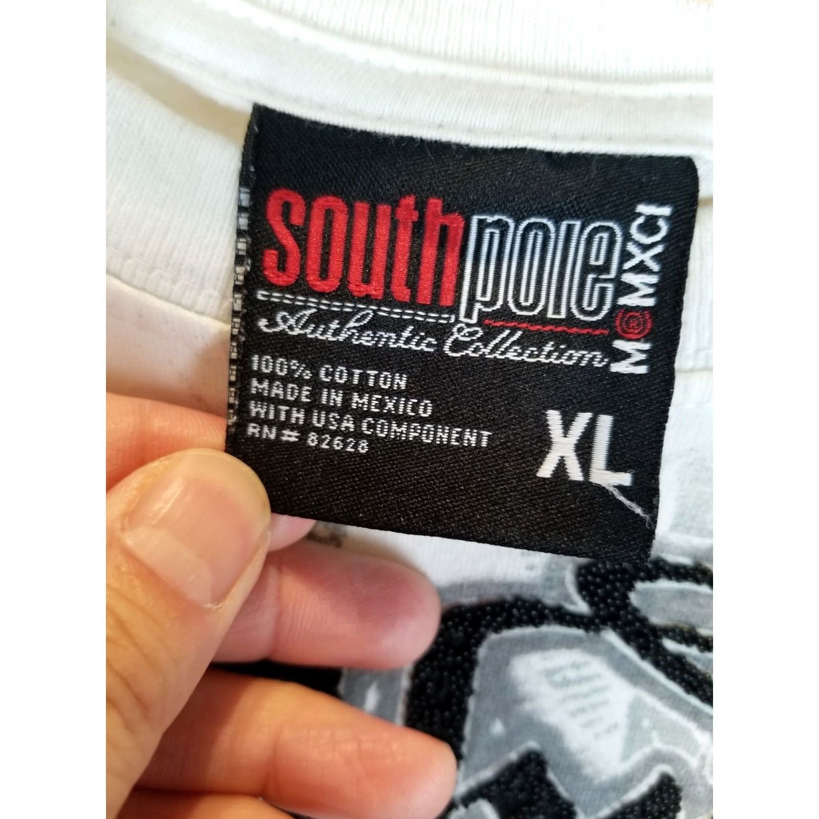 Southpole VINTAGE Southpole T-Shirt White Cotton Crew Neck Short Sleeve XL Mens 80s 90s Cross Grunge MMA Hip Hop Logo Stitch Front Back Chest 23in 29in Nan Size US XL / EU 56 / 4 - 4 Thumbnail
