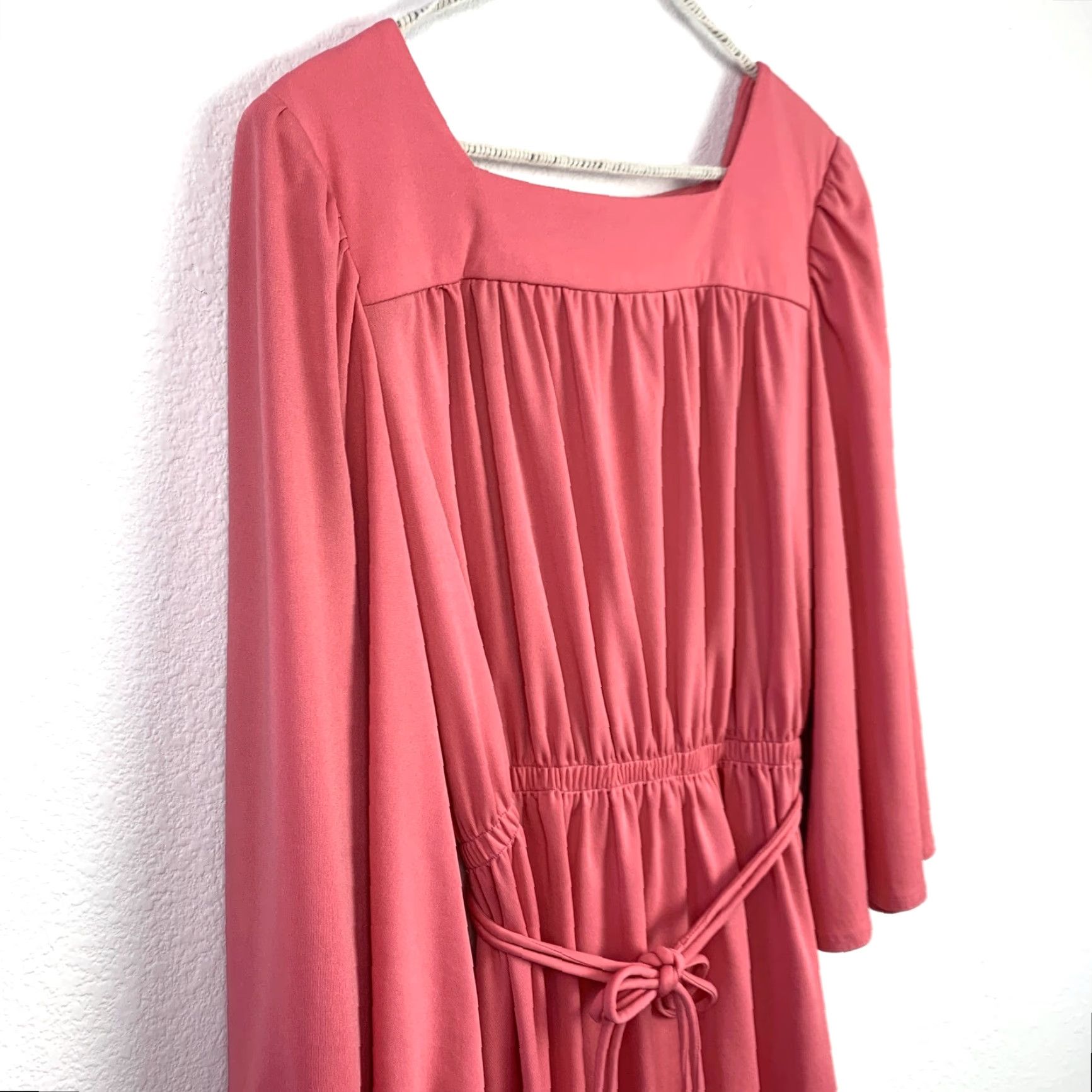 Pinko VINTAGE 70s Pink Polyester Secretary Fit Flare Dress Blouson Bell Sleeve 41.5" Length Chest 18.5" Waist 12" Unbranded Mens Womens Girls Boys Size XXL / US 16-18 / IT 52-54 - 2 Thumbnail