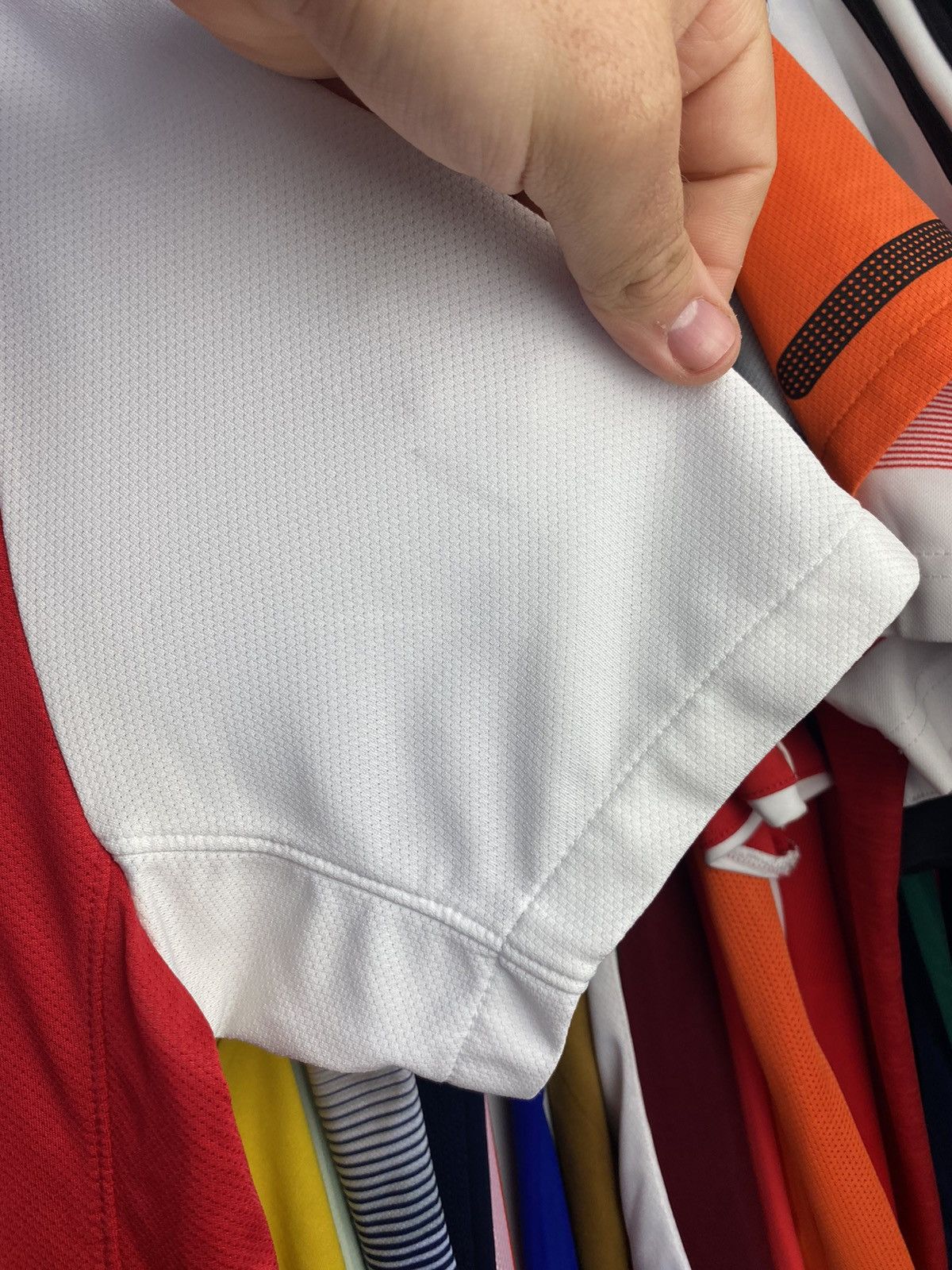 Nike 2011/12 NIKE ARSENAL HOME SOCCER FOOTBALL JERSEY SHIRT Size US L / EU 52-54 / 3 - 7 Thumbnail