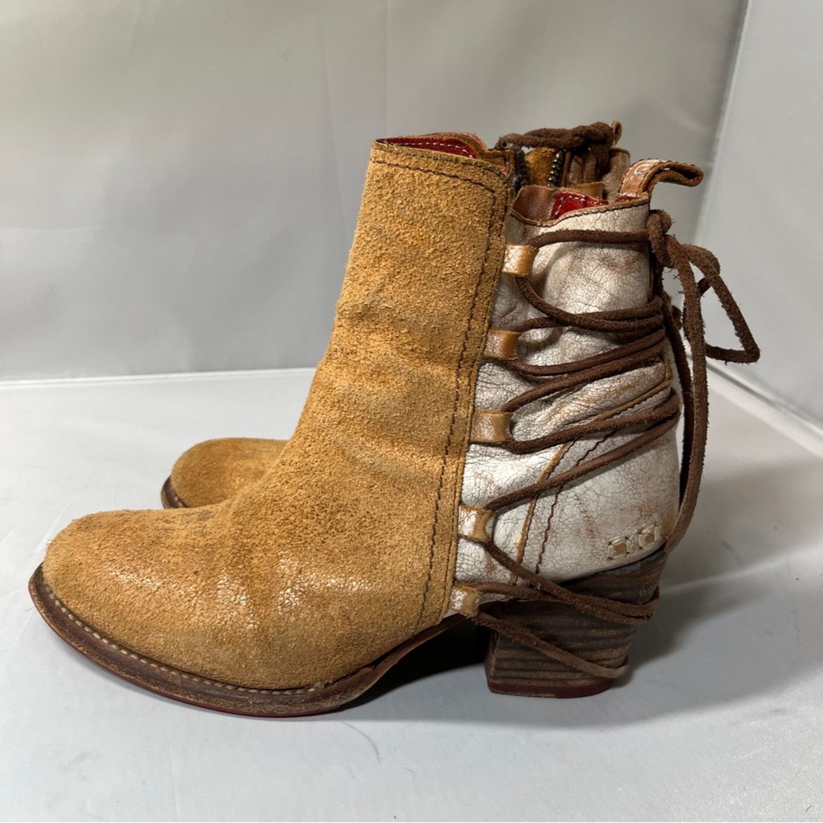 Bed Stu Bed Stu Baire Two tone Heeled Boots Womens Size US 8 / IT 38 - 1 Thumbnail
