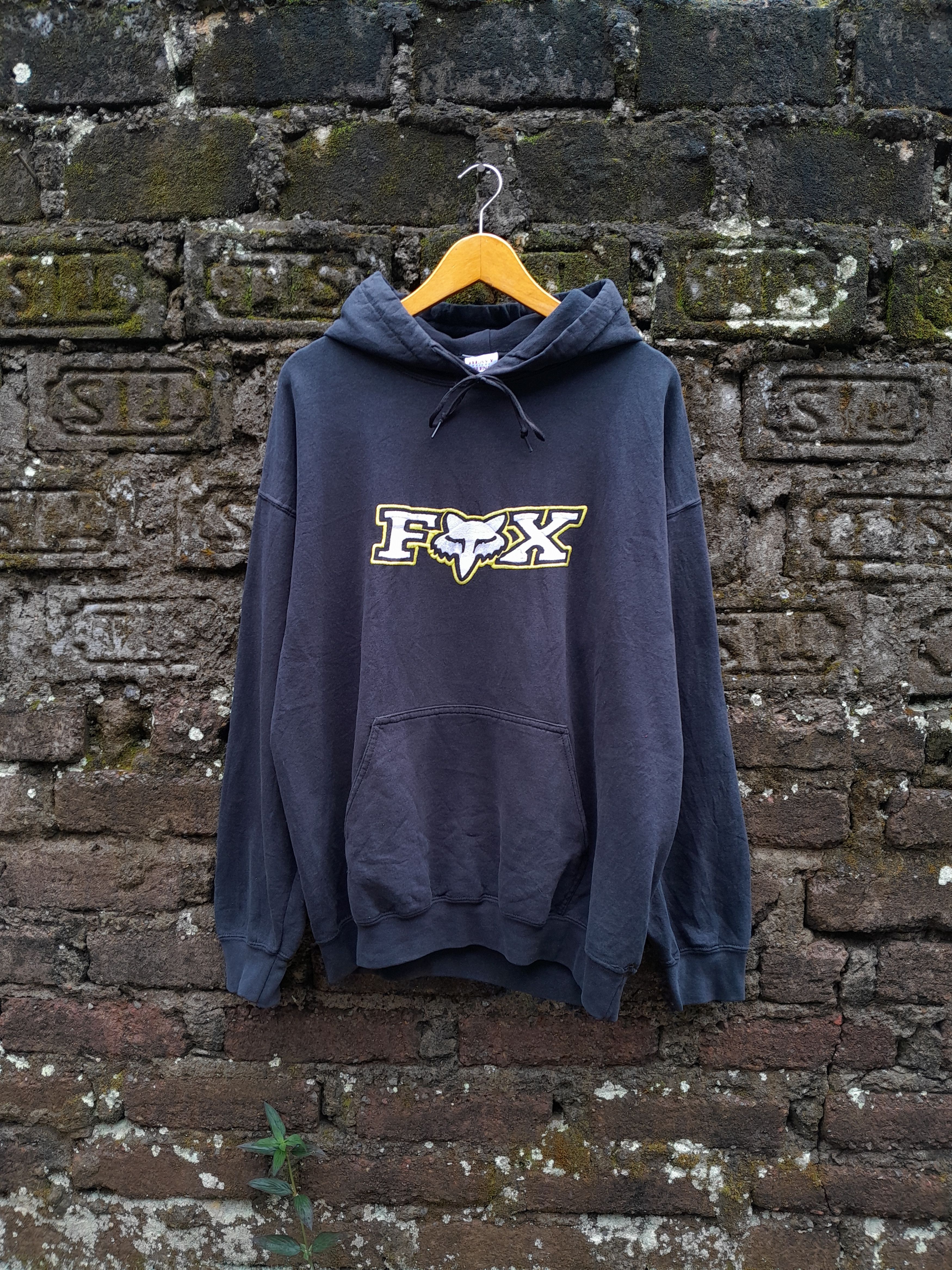 Gildan Vintage FOX racing embroidery hoodie Size US L / EU 52-54 / 3 - 1 Thumbnail
