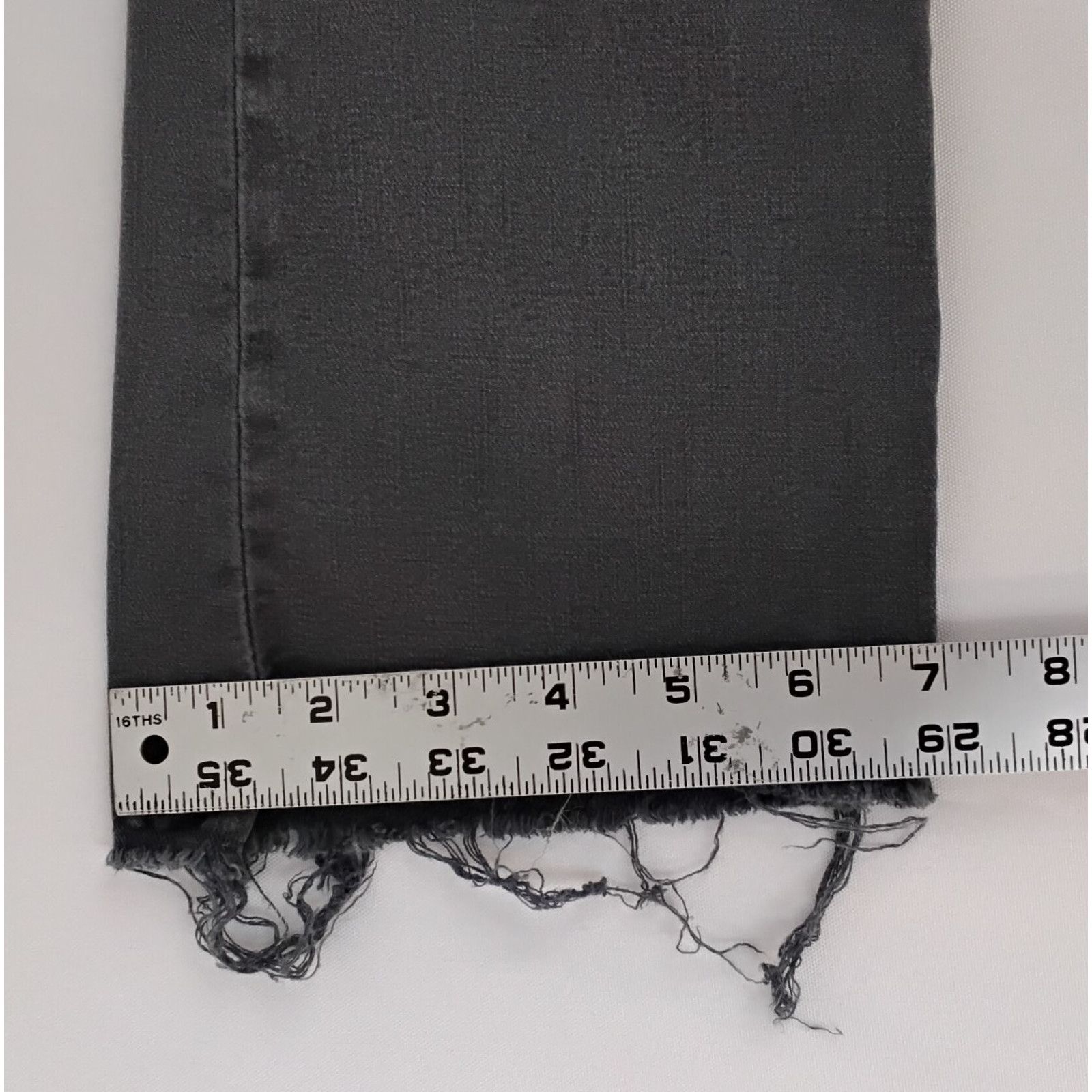 MOTHER Mother the Insider Crop Jeans Women's 25x24 Gray Faded Black Size 25" / US 0 / IT 36 - 13 Thumbnail