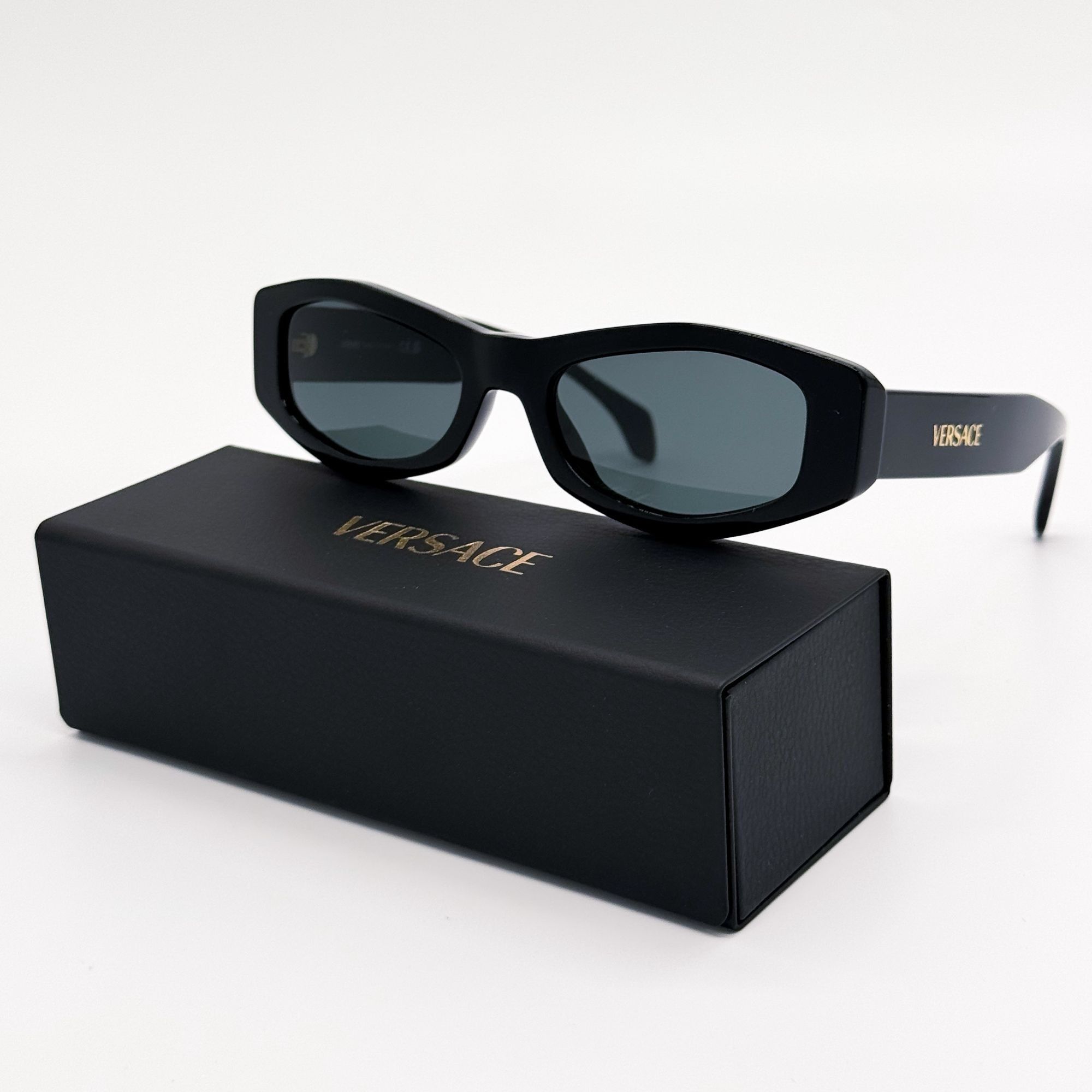 Versace NEW VE4487 GB1/87 VERSACE SUNGLASSES BLACK EYEWEAR Size ONE SIZE - 1 Thumbnail