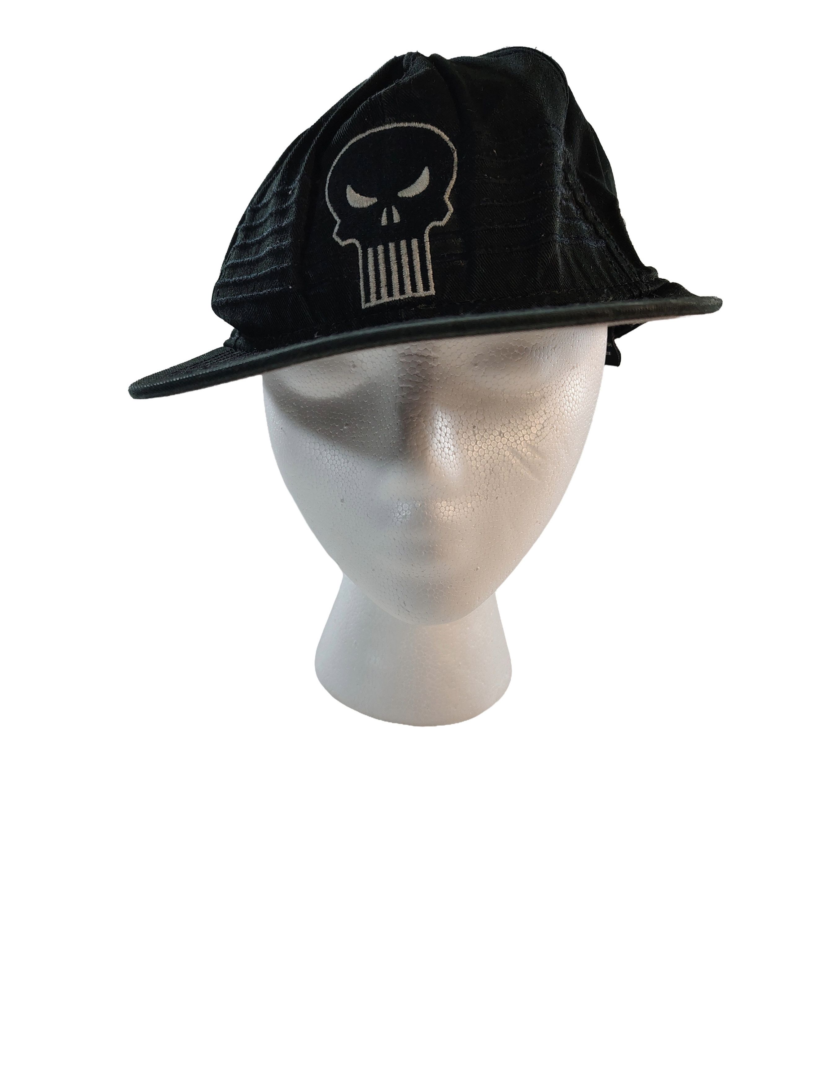 Marvel Comics Men's Blackout Y2K Marvel Punisher Skull Flat Cap Size ONE SIZE - 2 Thumbnail