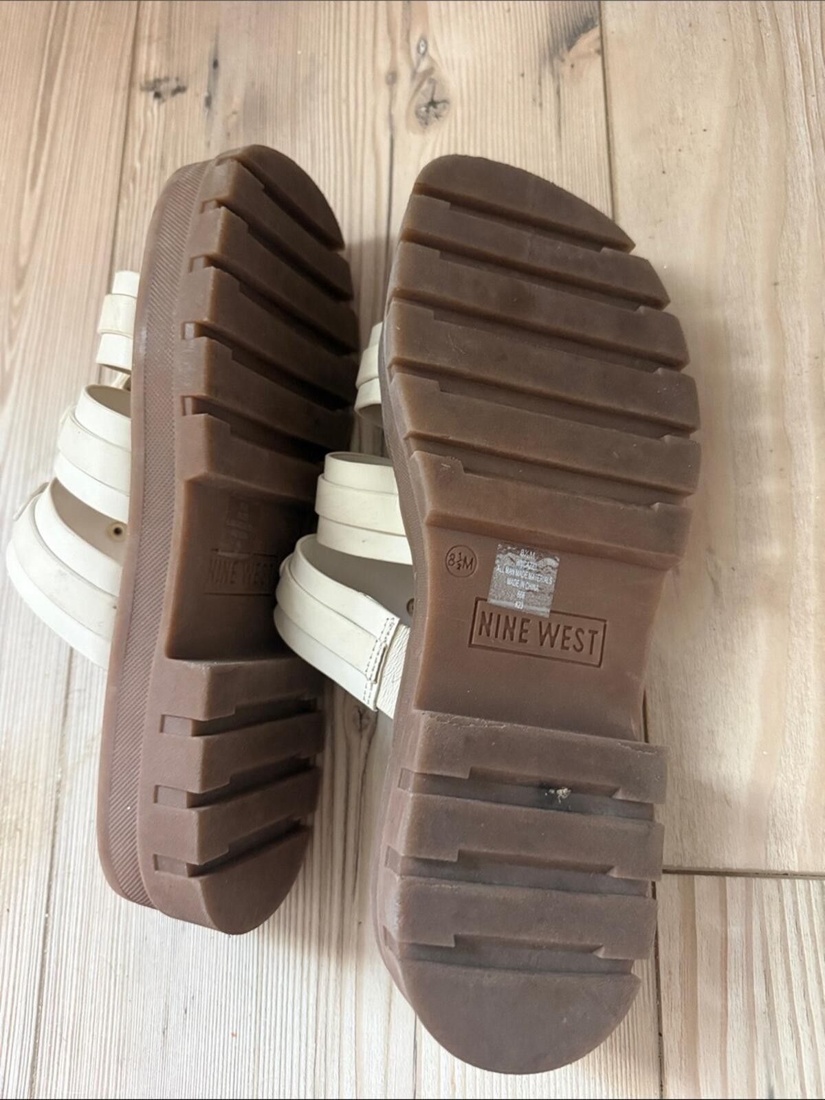 Nine West Nine West Cream Strappy Stud Platform Slide Sandals Size US 9 / IT 39 - 3 Thumbnail