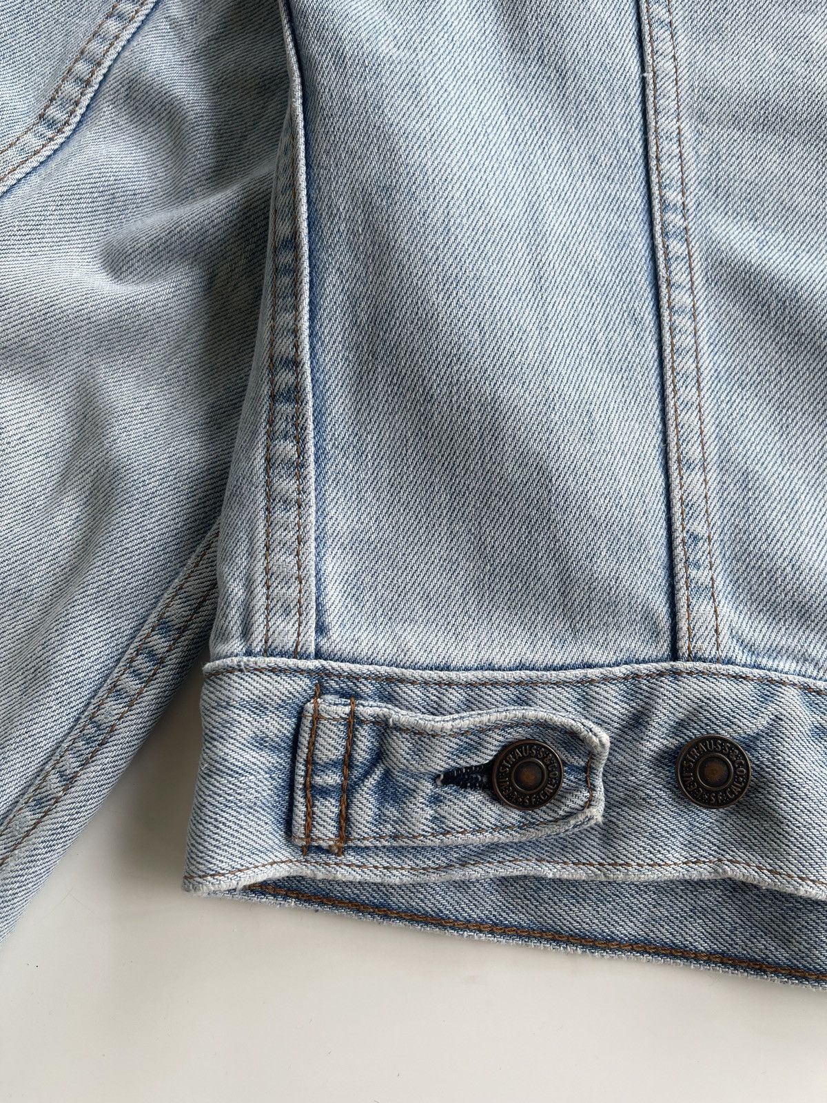 Levi's Vintage Clothing Vintage Levis J02 Distressed Trucker Denim Jacket Size US M / EU 48-50 / 2 - 15 Thumbnail