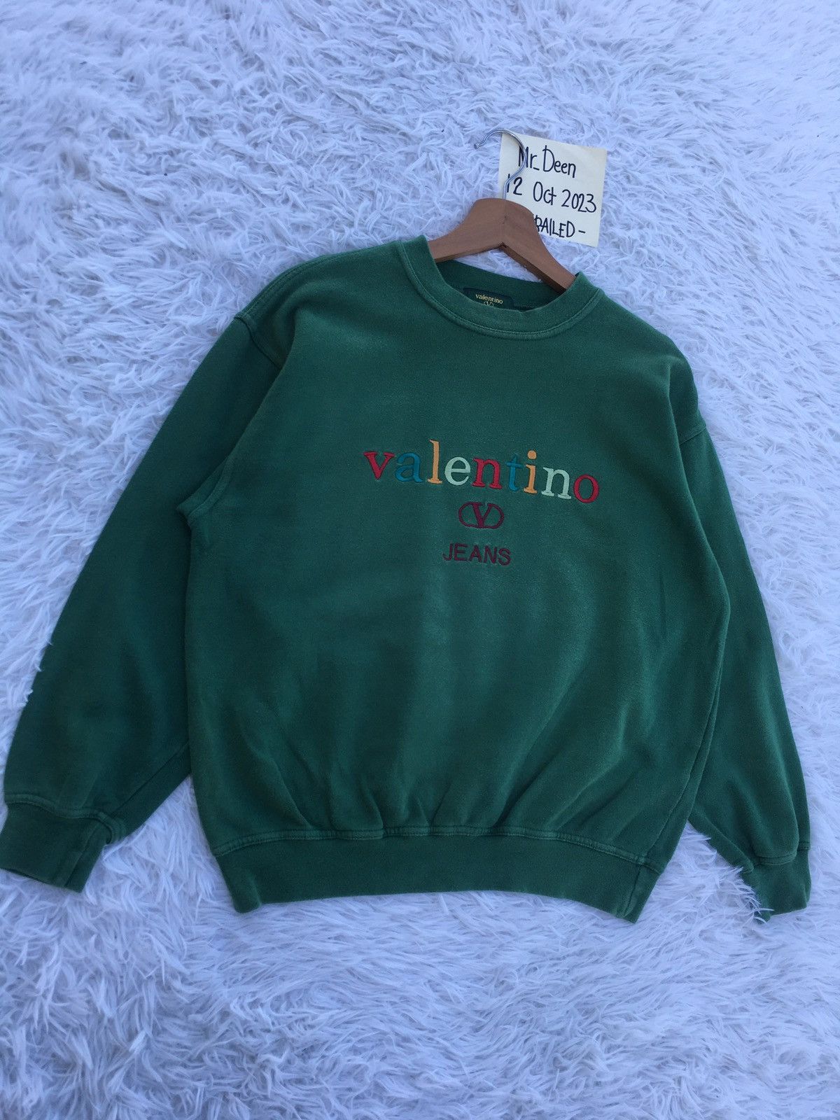 Valentino Rare Vintage Valentino Spellout Sweater Size US M / EU 48-50 / 2 - 3 Thumbnail