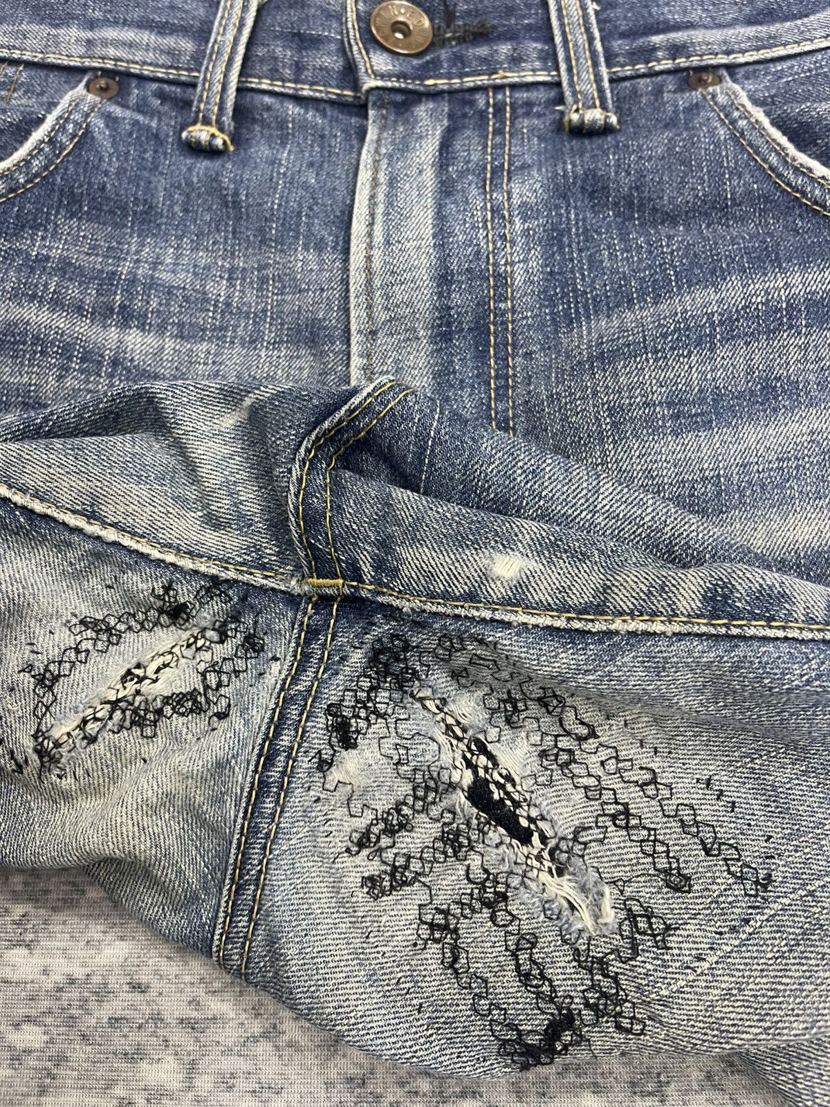 Edwin Vintage Edwin Distressed Salvage denim pants Size US 38 / EU 54 - 8 Thumbnail