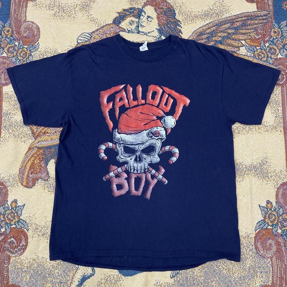 Vintage Vintage Fallout Boy 2014 Shirt Size US XL / EU 56 / 4 - 1 Thumbnail