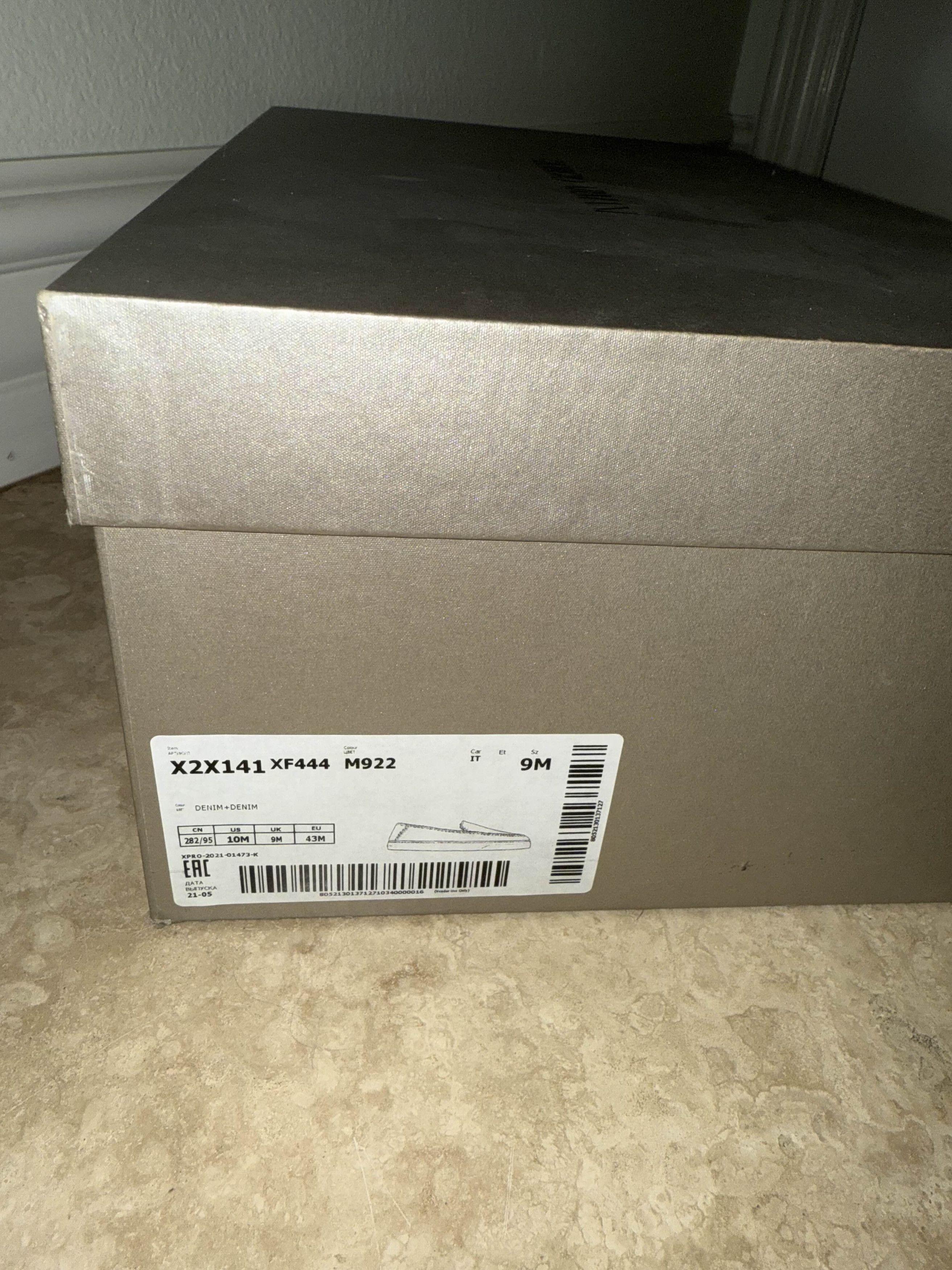 Giorgio Armani Giorgio Armani Slip-On Sneakers Size US 10 / EU 43 - 6 Thumbnail