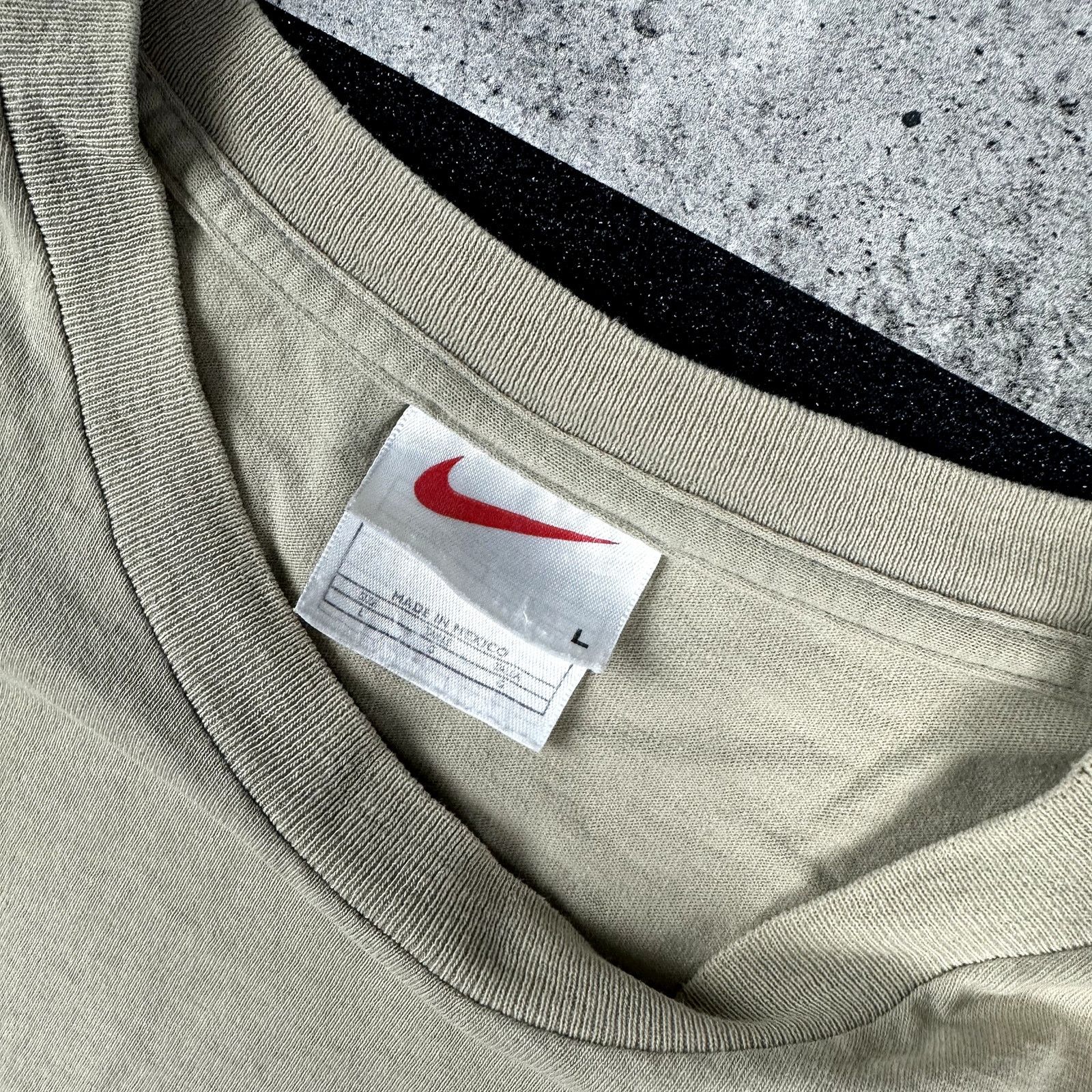 Nike × Vintage Vintage Nike White Tag Shirt Size Large (23x28) Nike 90s Size US L / EU 52-54 / 3 - 3 Thumbnail