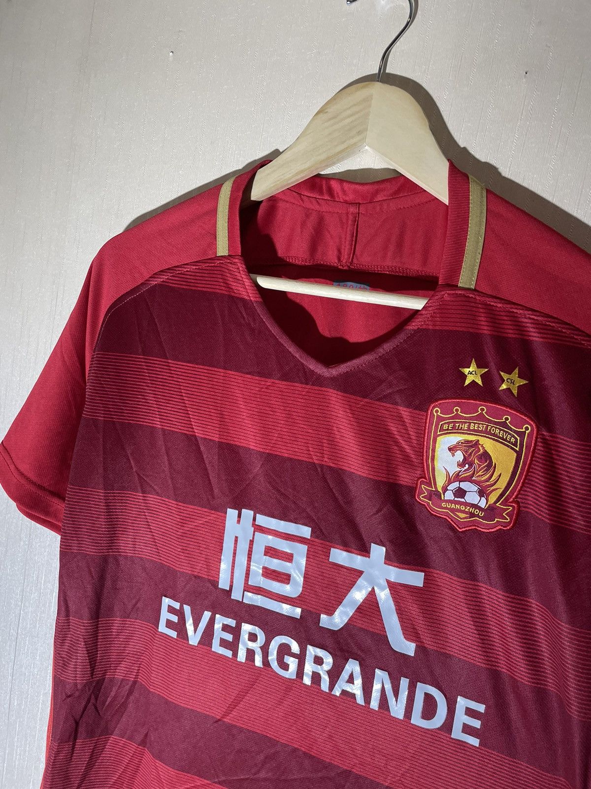 Vintage Guangzhou streetwear soccer t shirt Size US L / EU 52-54 / 3 - 4 Thumbnail