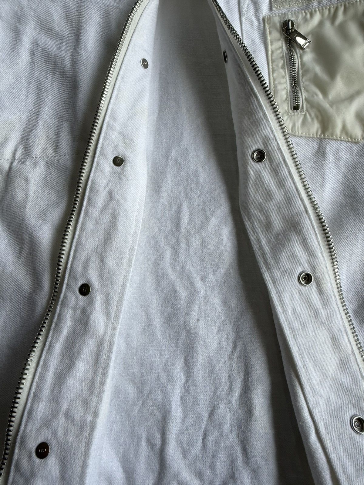Dior × Sacai Dior x Sacai - Multi Buttons White Denim Jacket Size US M / EU 48-50 / 2 - 12 Thumbnail