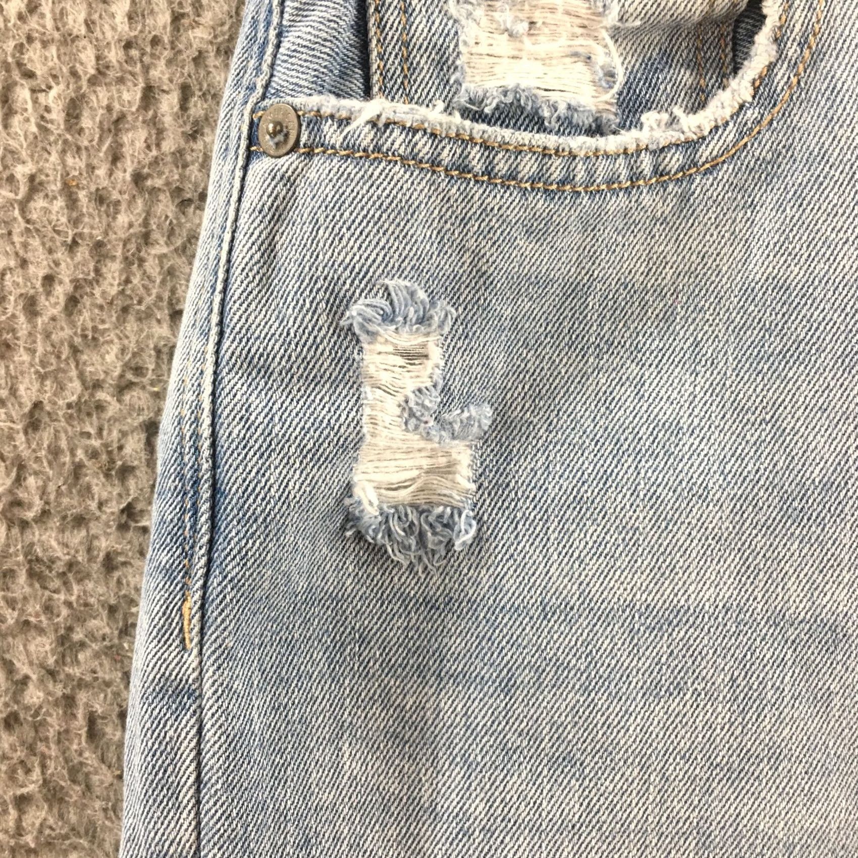 American Eagle Outfitters American Eagle AE Jeans Womens 6 Regular Blue Light Wash Distressed Ripped Denim Size 28" / US 6 / IT 42 - 4 Thumbnail