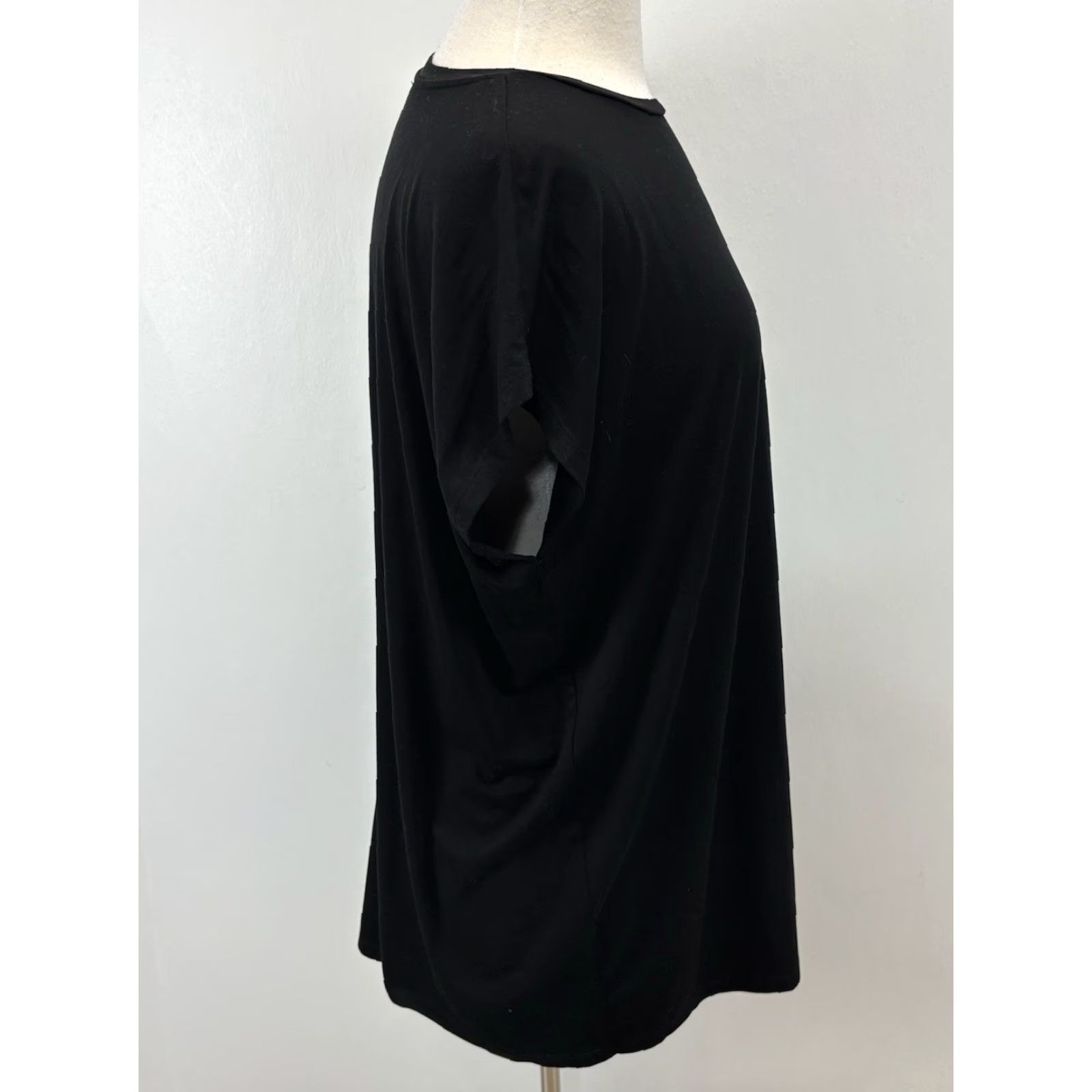 Eileen Fisher VINTAGE Eileen Fisher T-Shirt Tunic Womens Large Black Tencel Blend Minimal Capsule Basic Dolman Sleeve Round Neck Pullover Short Sleeve Casual Womens Size L / US 10 / IT 46 - 4 Thumbnail