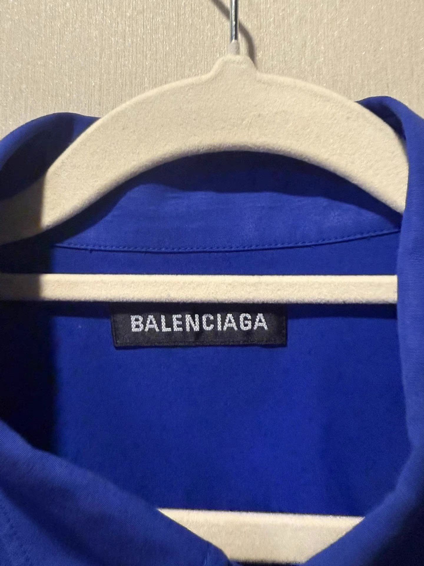 Balenciaga Balenciaga Cola Print Long Sleeve Shirt Q20 Size US M / EU 48-50 / 2 - 3 Thumbnail