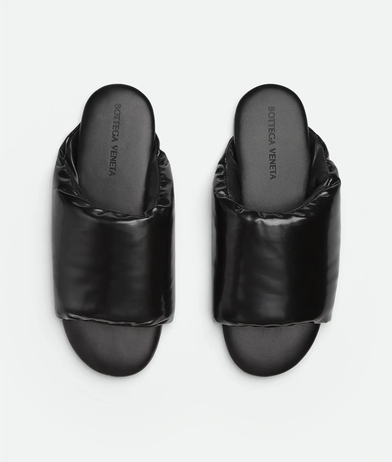 Bottega Veneta o1bcso1str0924 Cushion Slides in Black Size US 5 / IT 35 - 4 Thumbnail