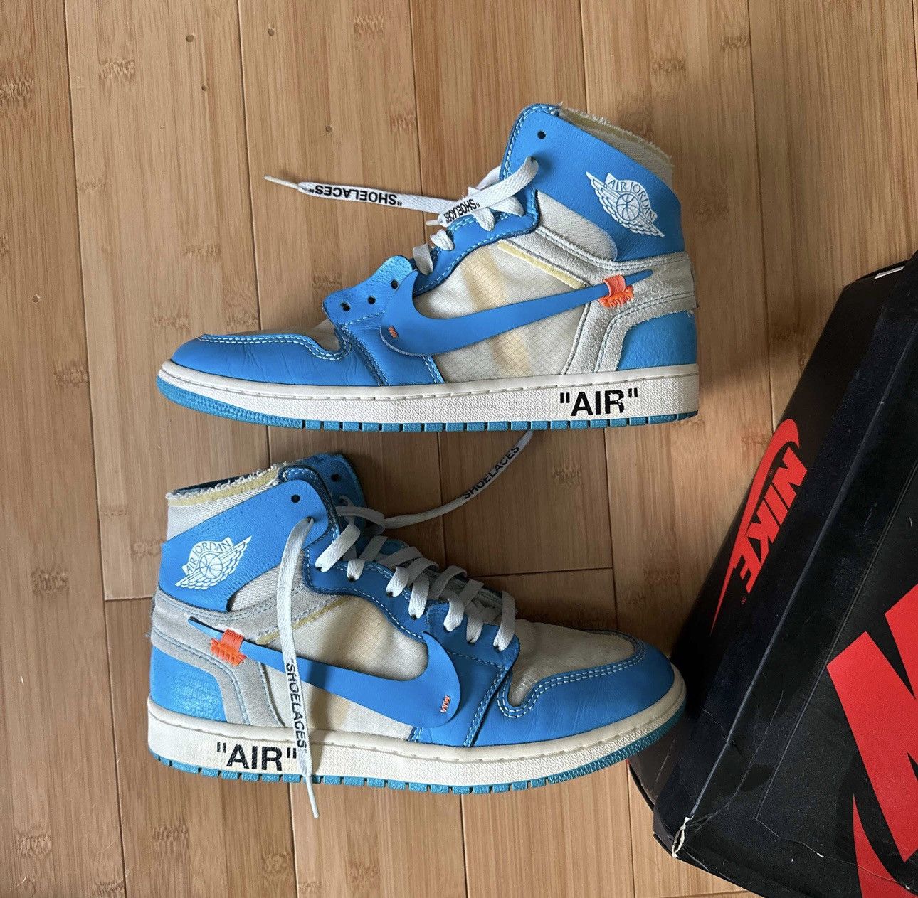 Jordan Brand × Off-White Off White x Jordan 1 UNC Size 9 Size US 9 / EU 42 - 1 Thumbnail