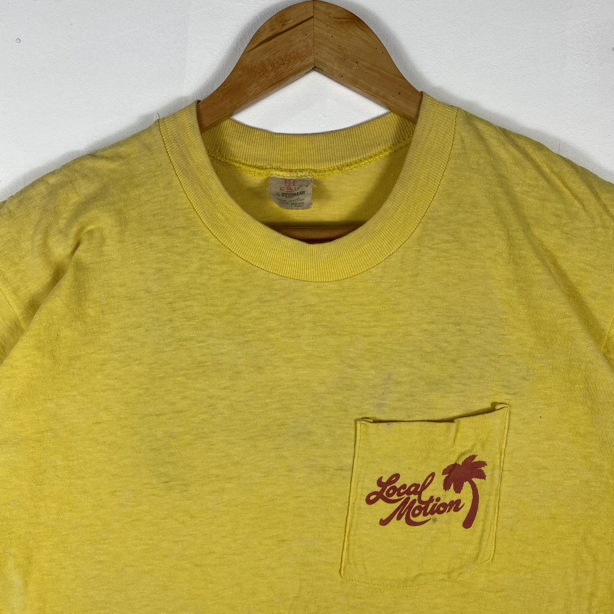 Vintage True Vintage 70's LOCAL MOTION Kailua Hawaii Surfing Tee Size US L / EU 52-54 / 3 - 8 Thumbnail