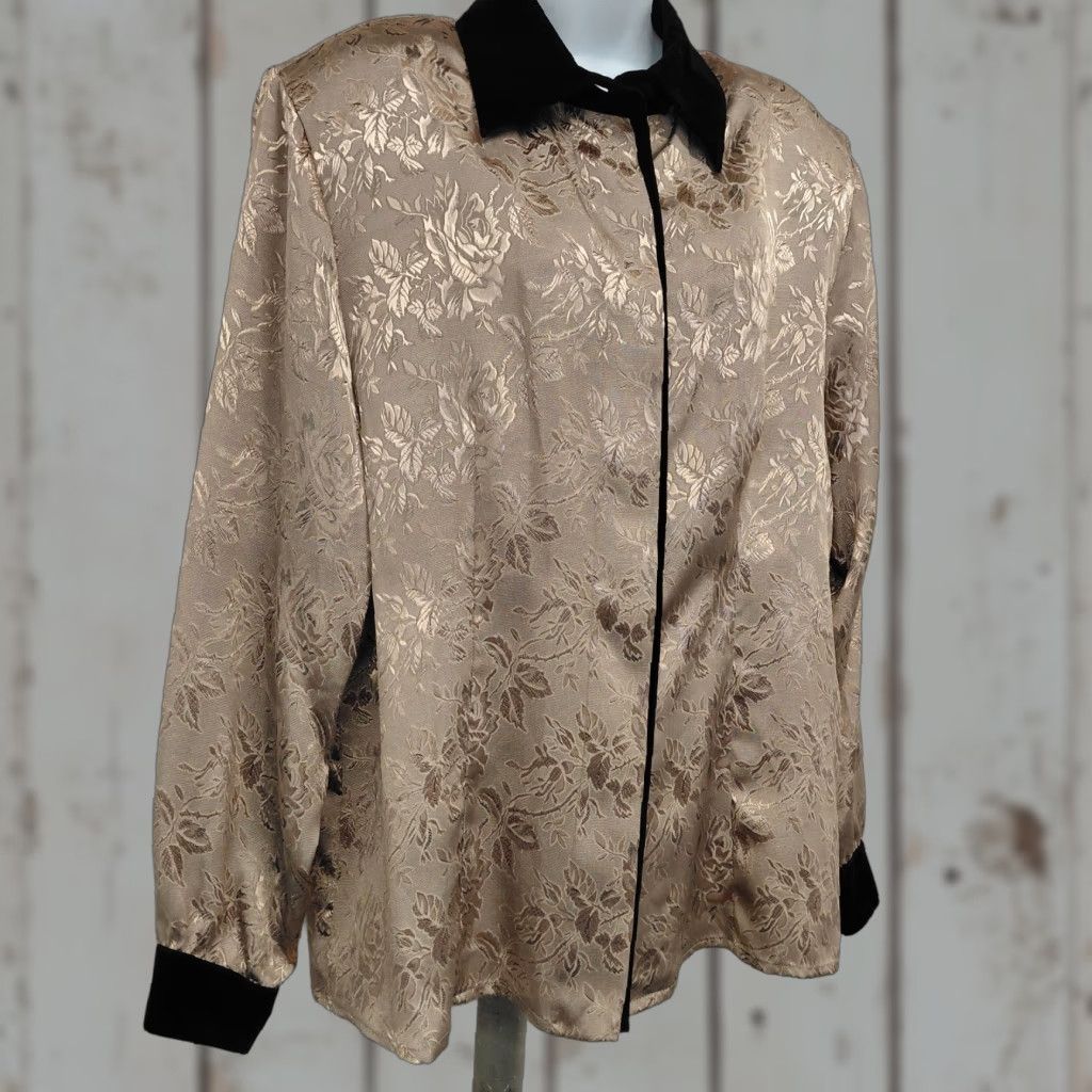 Velvet Susan Hutton Blouse Womens 16W Gold Black Velvet Trim Button Up Long Sleeve Shirt Tailored Embellished 1990s Women’s Size XXL / US 16-18 / IT 52-54 - 1 Thumbnail