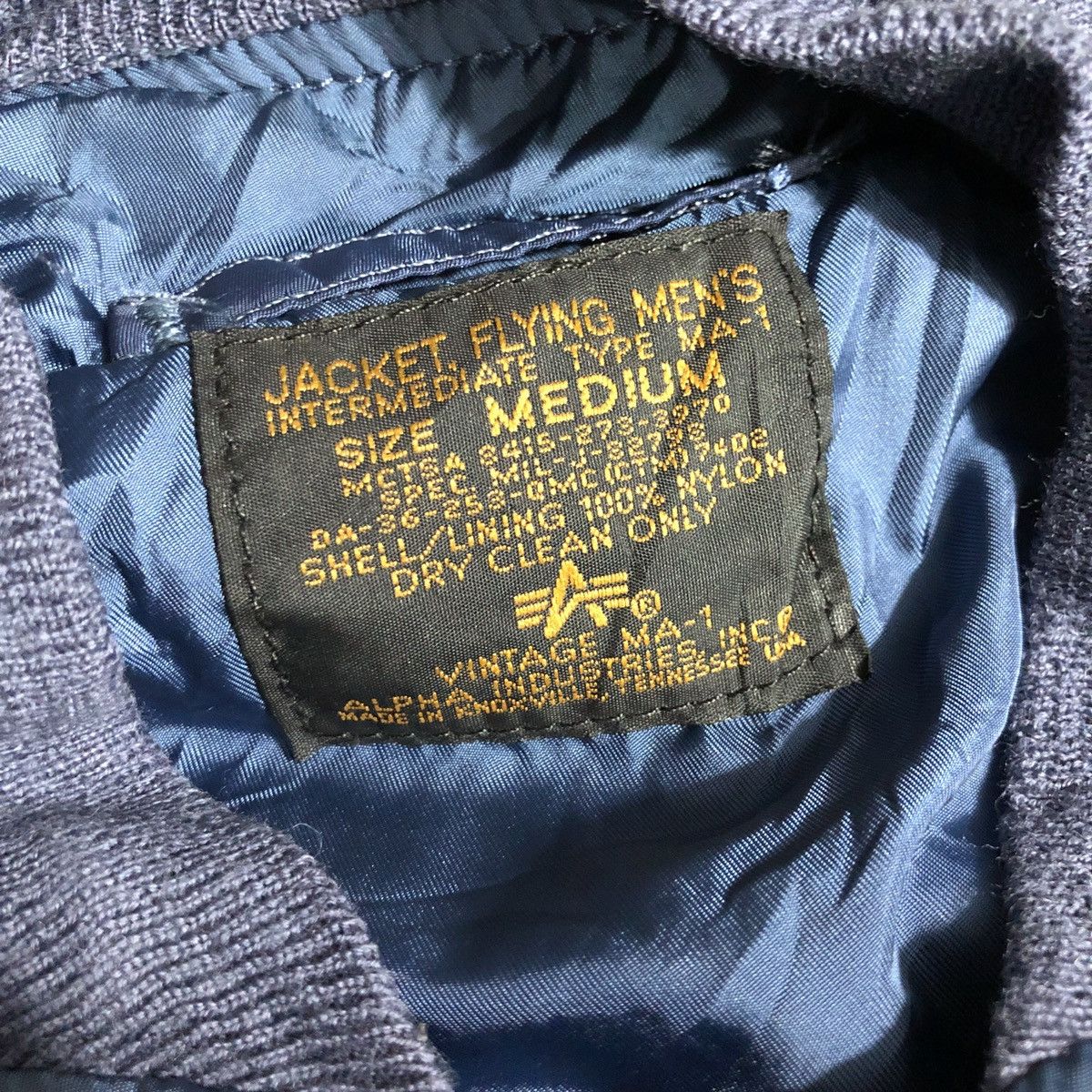 Alpha Industries Vtg Usaf ma1 flying jacket man alpha industries Size US M / EU 48-50 / 2 - 13 Thumbnail