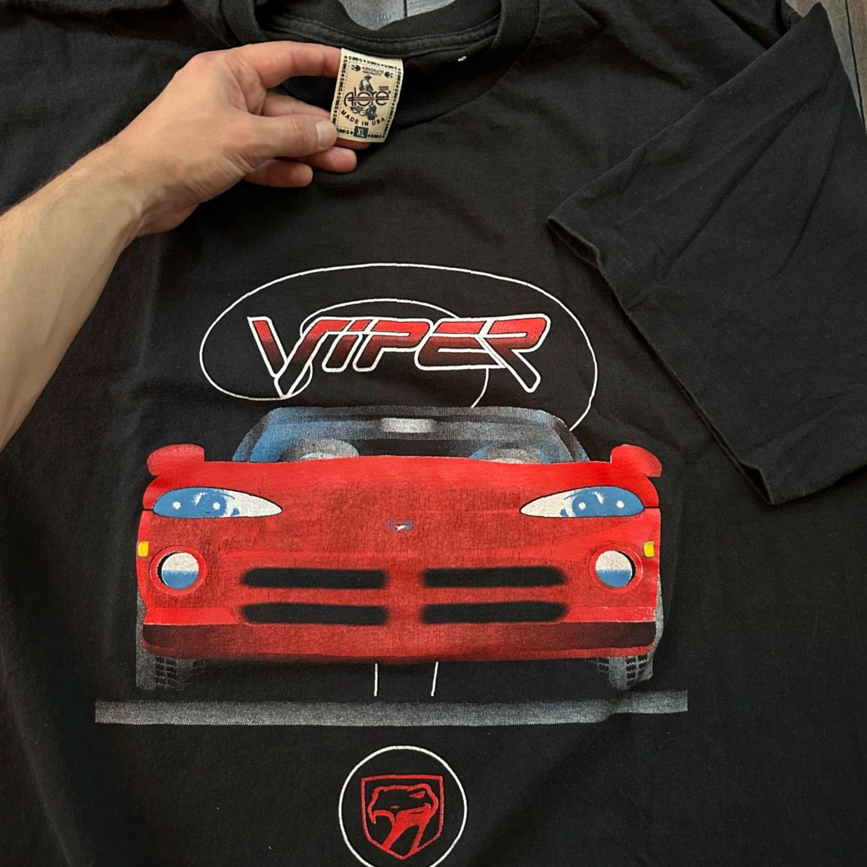 NASCAR VINTAGE Viper Sports Car T Shirt 90s XL White Mens Short Sleeve Crew Neck Graphic Print Vintage 70s 80s 90s USA NASCAR Humor Shirt Size US XL / EU 56 / 4 - 2 Thumbnail