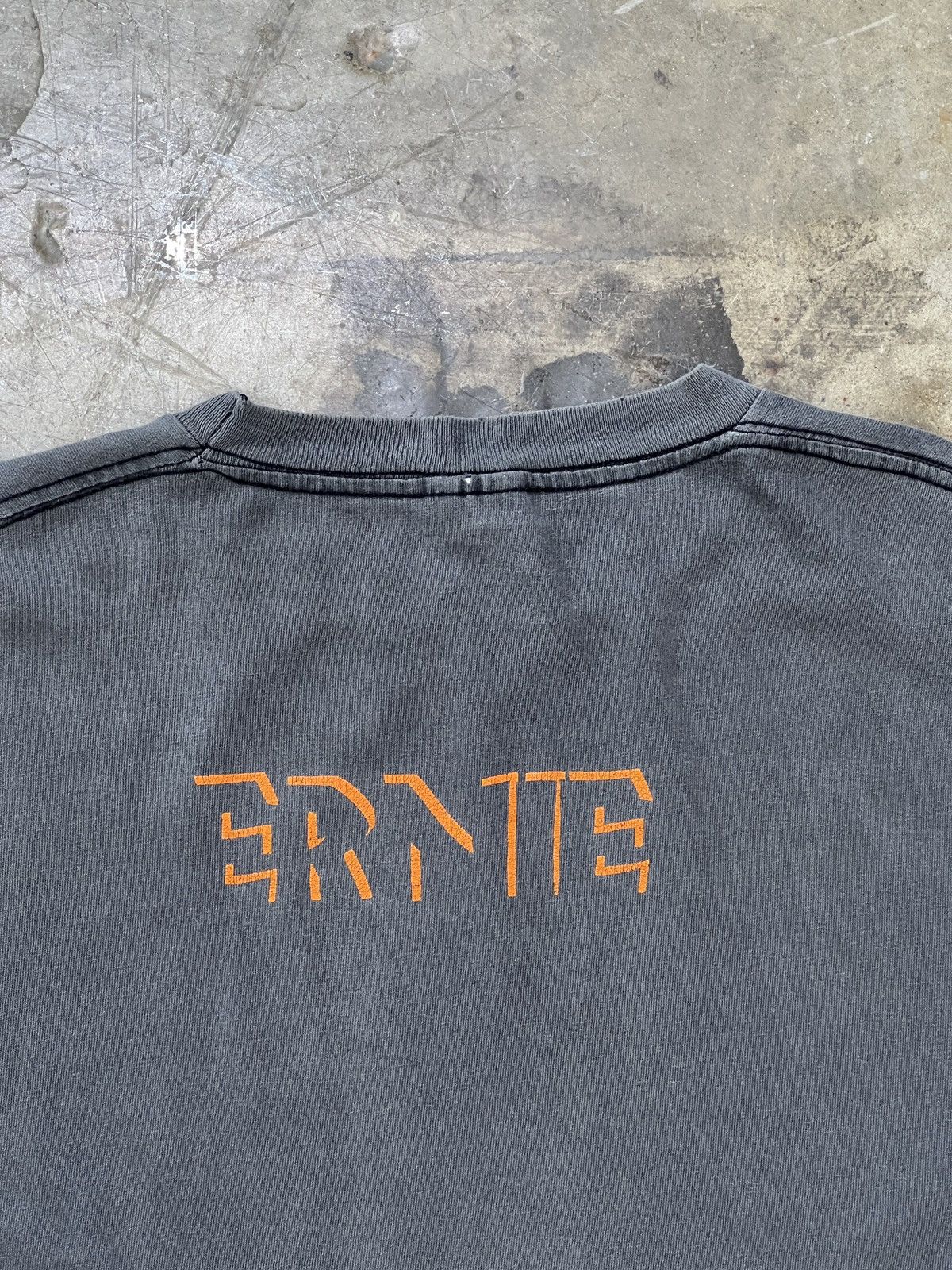 Vintage Vintage Sesame Street Ernie Blackout Shadow Tee XL Size US XL / EU 56 / 4 - 5 Thumbnail