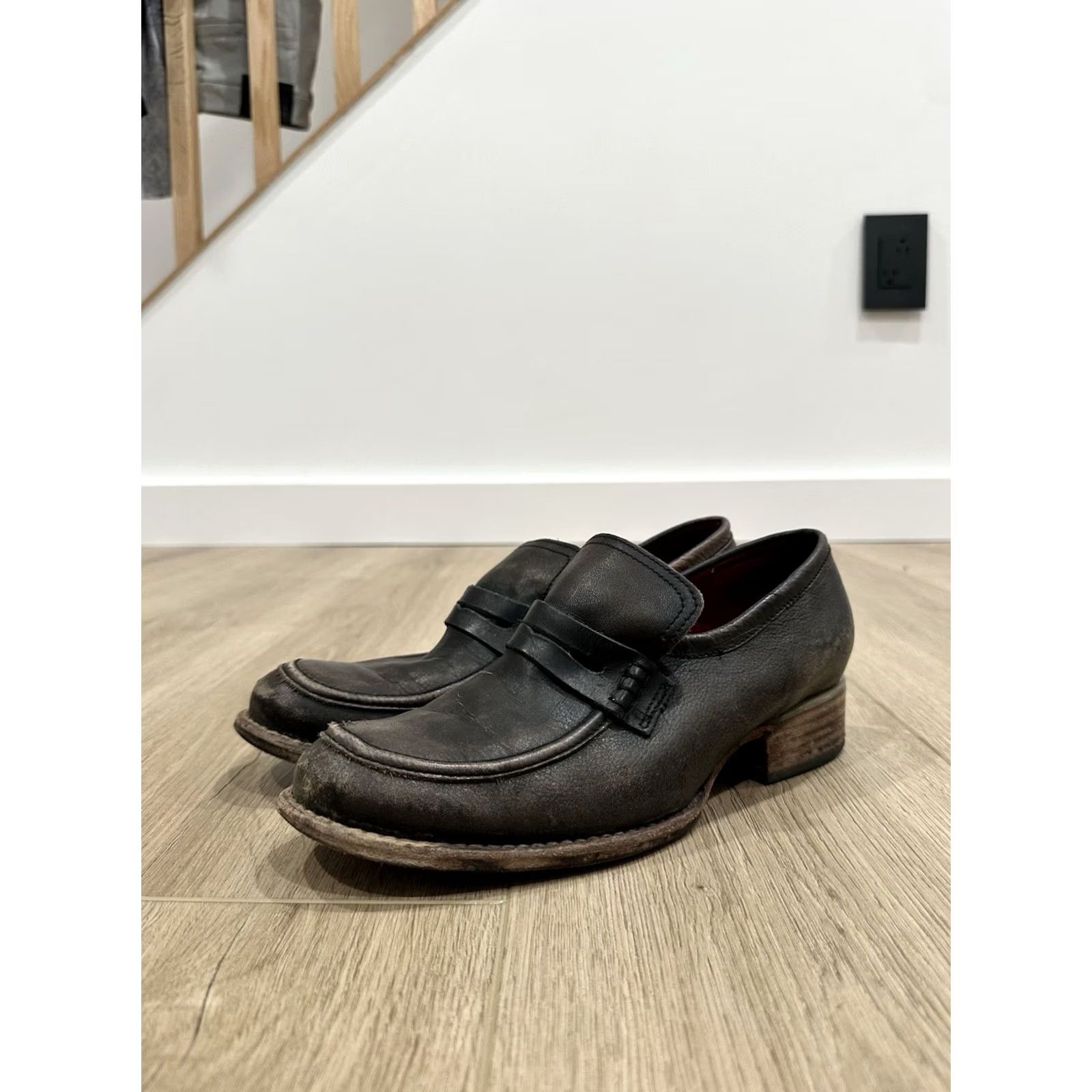 FREEBIRD Freebird By Steven Dark Brown Leather Slip-On Loafers Women’s Size 8 Shoes Casual Leather Upper Lining Insole Outsole Flat Size US 8 / IT 38 - 2 Thumbnail