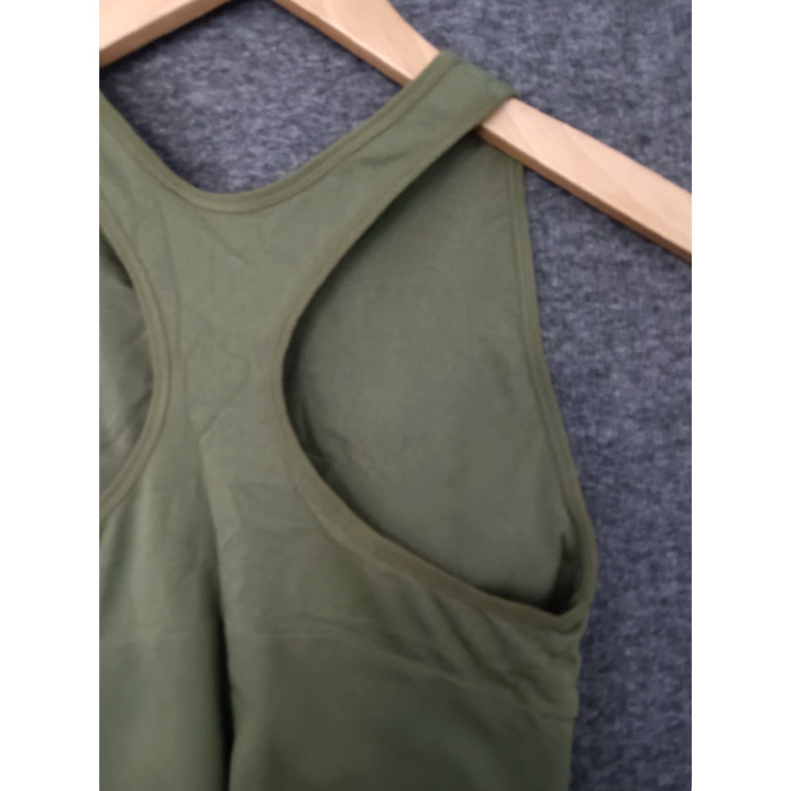 Pinko PINK Active Green Women's Crop Top Racerback Tank M Crop Top Shirt Women Green PINK Active Cropped Racerback Tank M Size M / US 6-8 / IT 42-44 - 4 Thumbnail