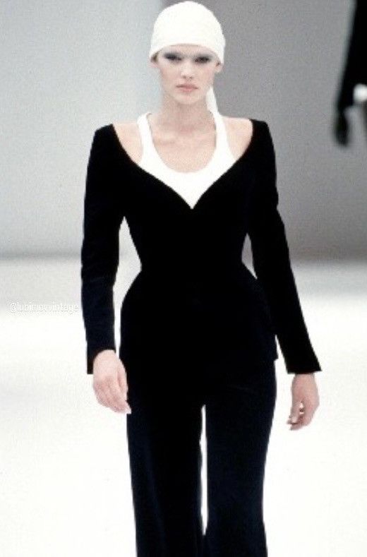 Thierry Mugler Runway SS 1999 Thierry Mugler black blazer Size S / US 4 / IT 40 - 4 Thumbnail