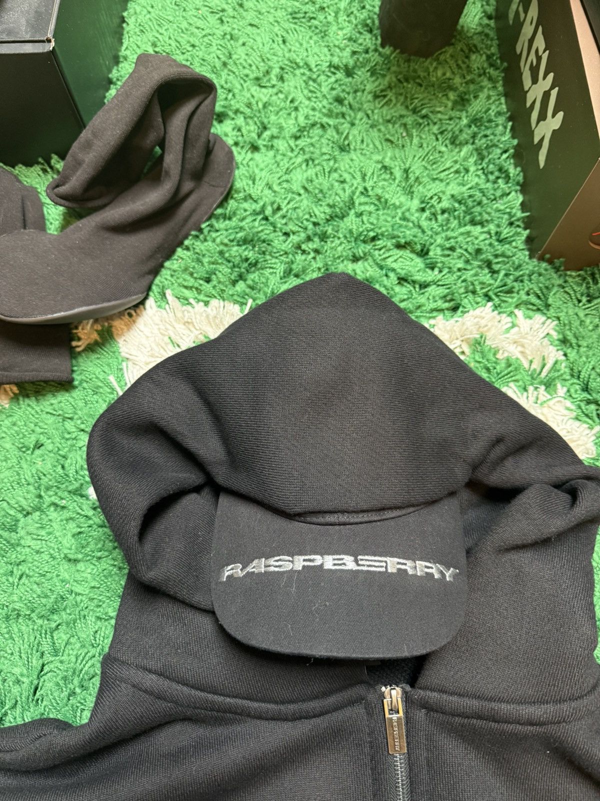 The GV Gallery Raspberry Hills GV gallery Dad hoodie Size US L / EU 52-54 / 3 - 3 Thumbnail