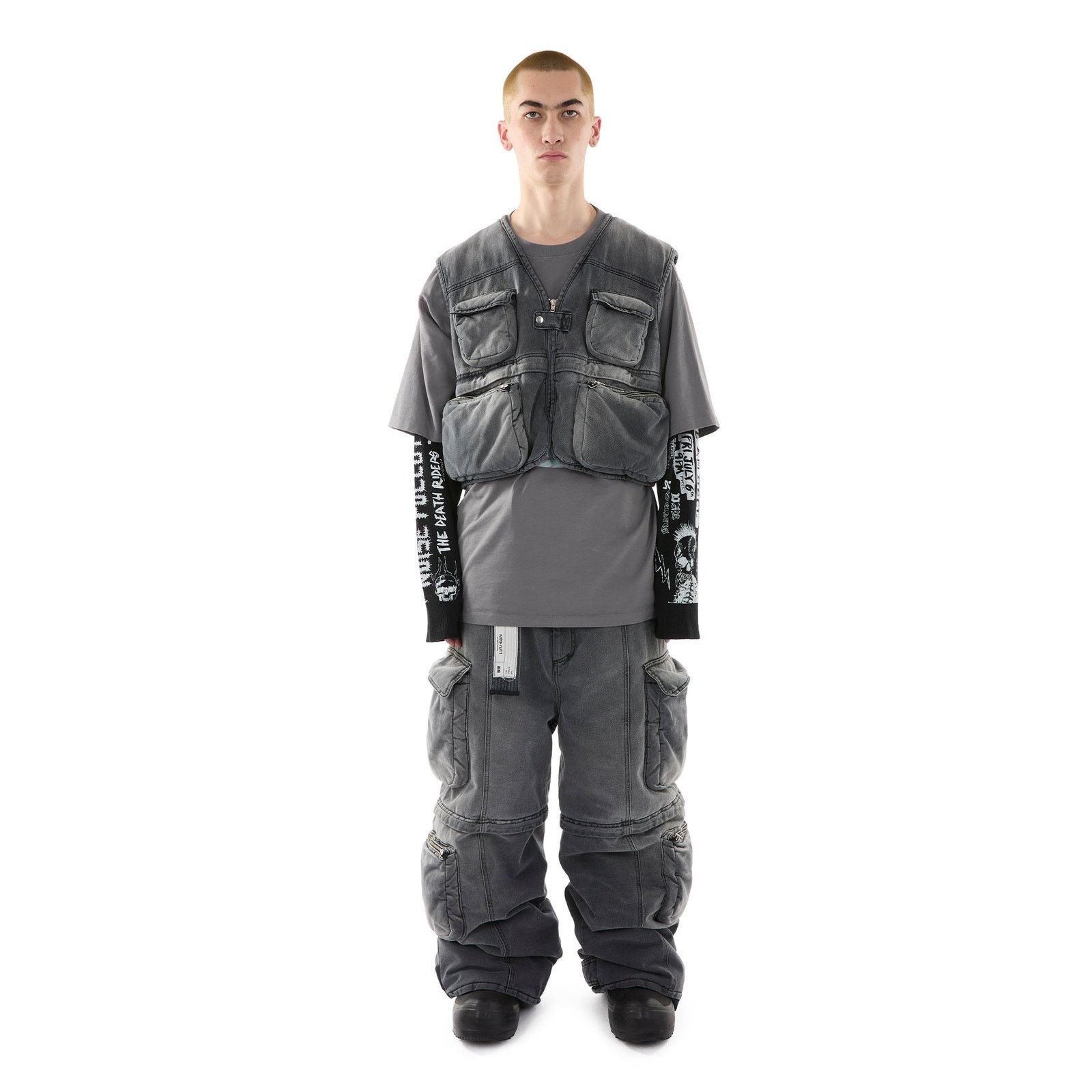 LUU DAN Lu'u Dan Wadded Cargo Vest (Sz L and XL Available) Size US L / EU 52-54 / 3 - 4 Thumbnail