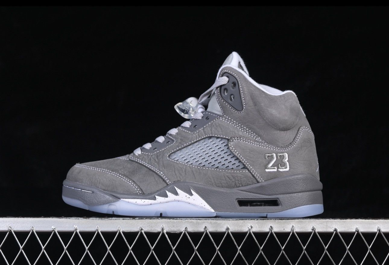 Jordan Brand Jordan 5 grey Size US 8 / EU 41 - 13 Thumbnail