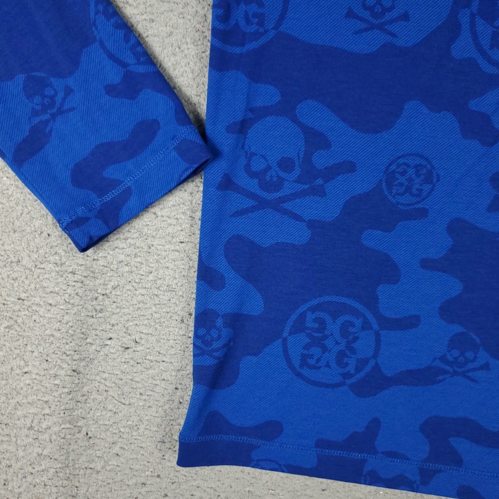 G/FORE G/Fore Shirt Mens Large Blue Skull Print Camo 1/4 Zip Pullover Long Sleeve Golf Shirt Mens Blue Camouflage 1/4 Zip Long Sleeve Size US L / EU 52-54 / 3 - 3 Thumbnail