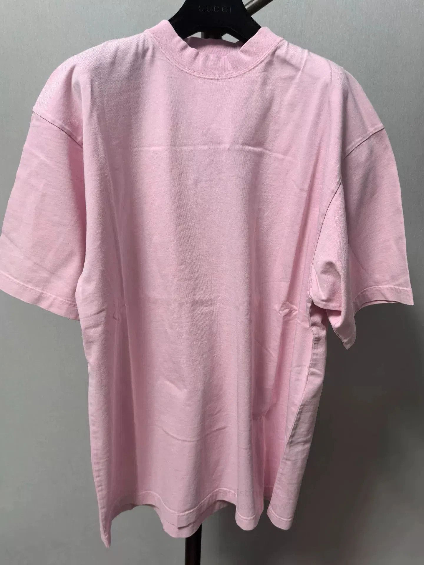 Balenciaga Balenciaga Back Crystal Logo Pink Oversized T-shirt. Size M / US 6-8 / IT 42-44 - 2 Thumbnail