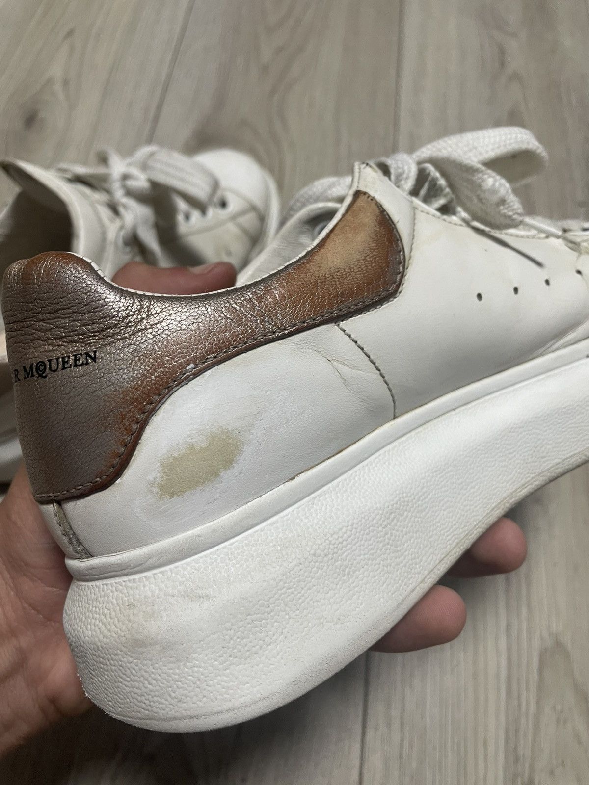 Alexander McQueen Alexander McQueen Basic Sneakers 462217 Unisex Size US 8 / IT 38 - 22 Thumbnail